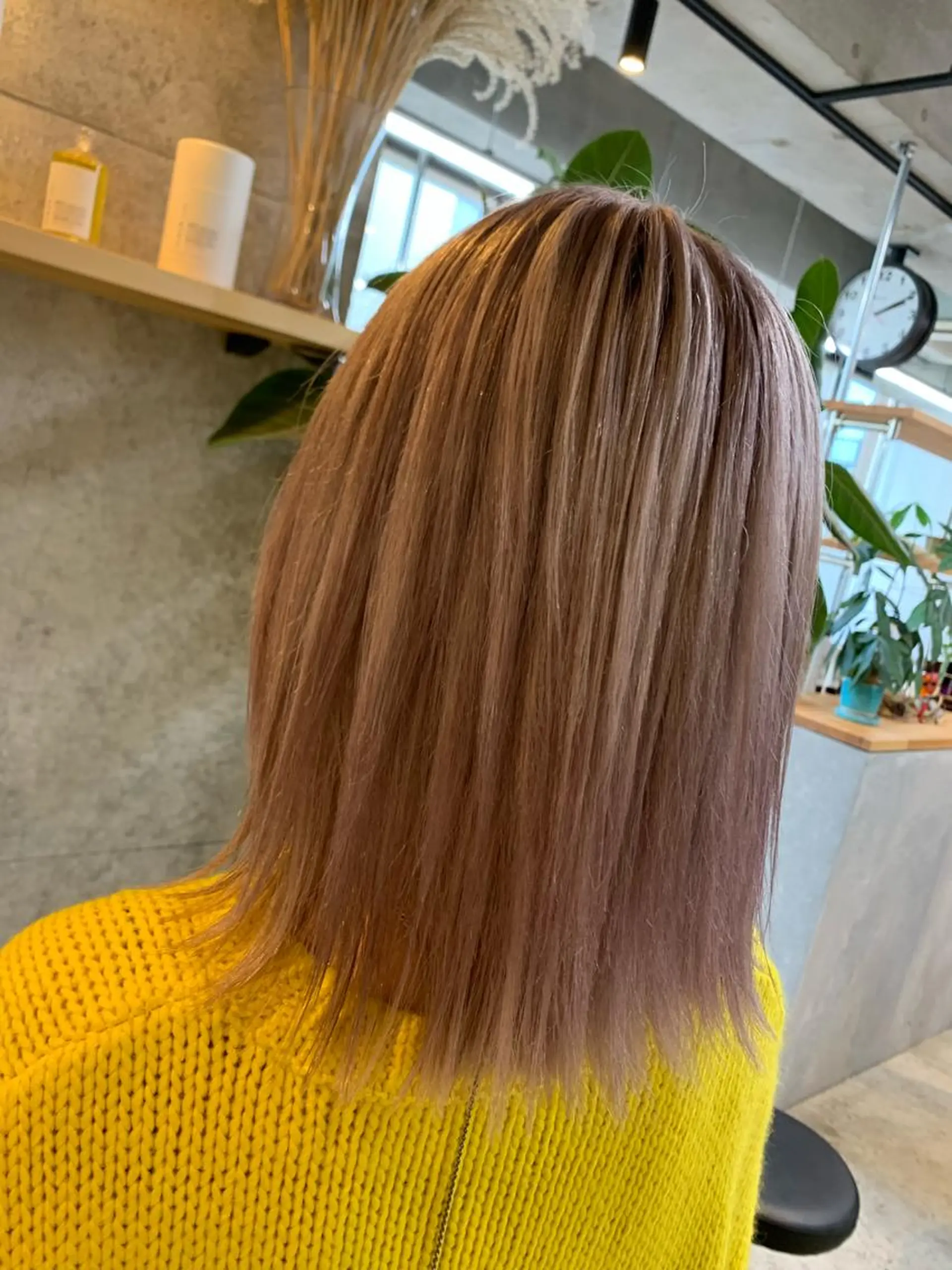 ミディアム カラー ヘアカラー トリートメント 天野 開のヘアスタイル