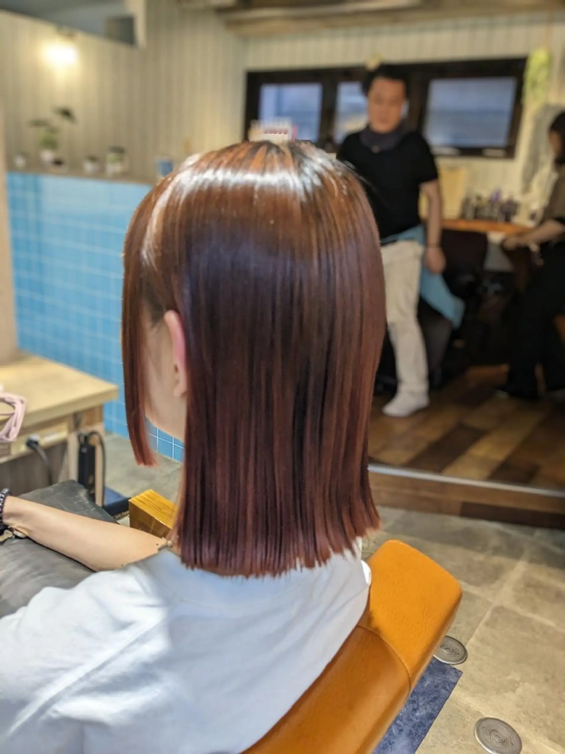 ミディアム パーマ 酸性ストレート ストレートパーマ カット 縮毛矯正 トリートメント alushe 岡 陽子のヘアスタイル