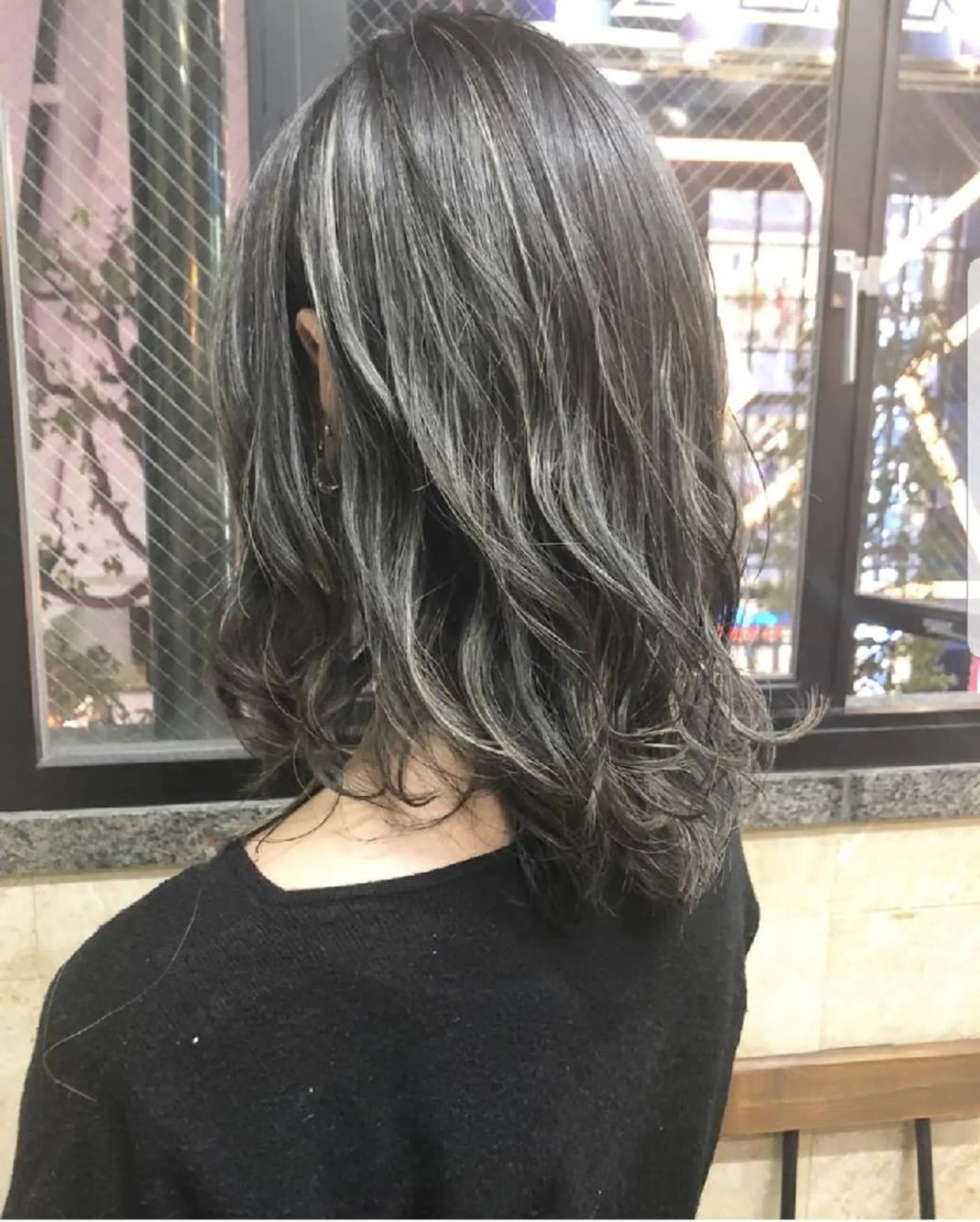 ミディアム カラー パーマ ヘアアレンジ メンズ キッズ ネイル マツエク・マツパ メンズハイライト グレージュ ハイライトカラー ハイライト 🌸グレージュ/ 艶髪🌸yutaのヘアスタイル