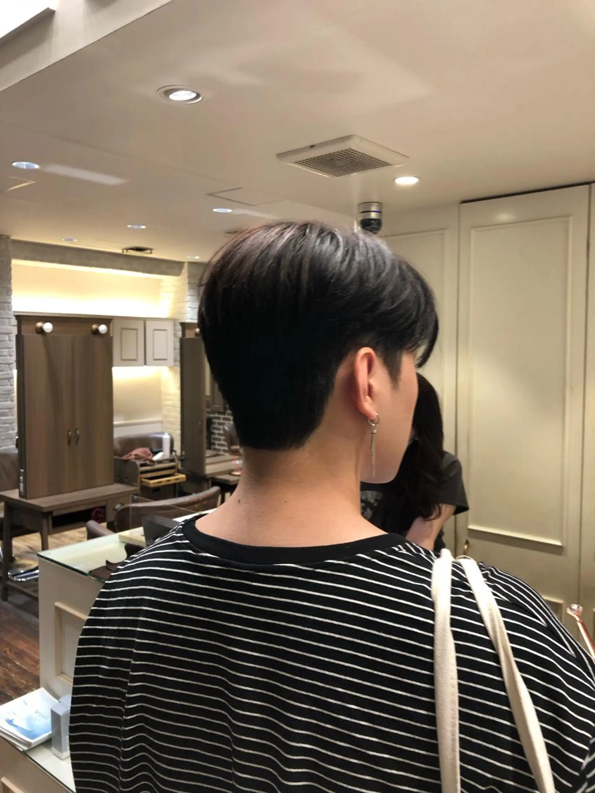 メンズ パーマ 韓国メンズヘア シンユウのヘアスタイル