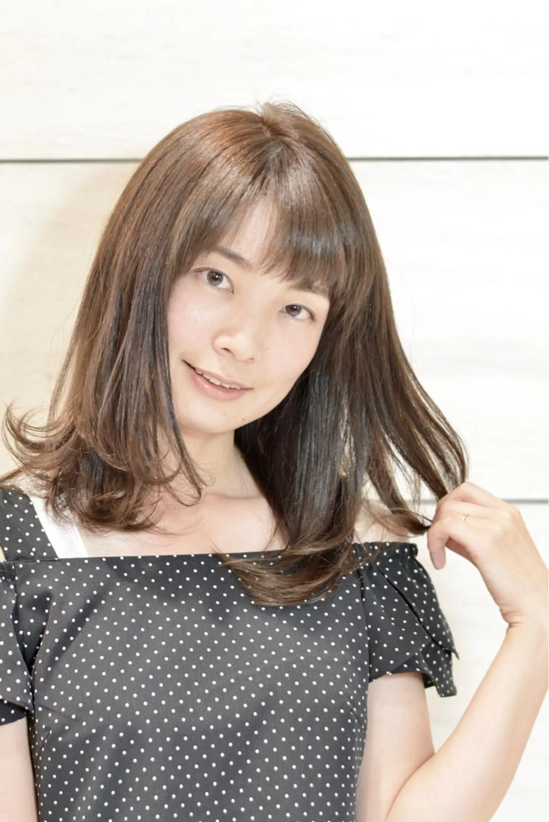 ミディアム カラー パーマ テラモト カズヨシのヘアスタイル