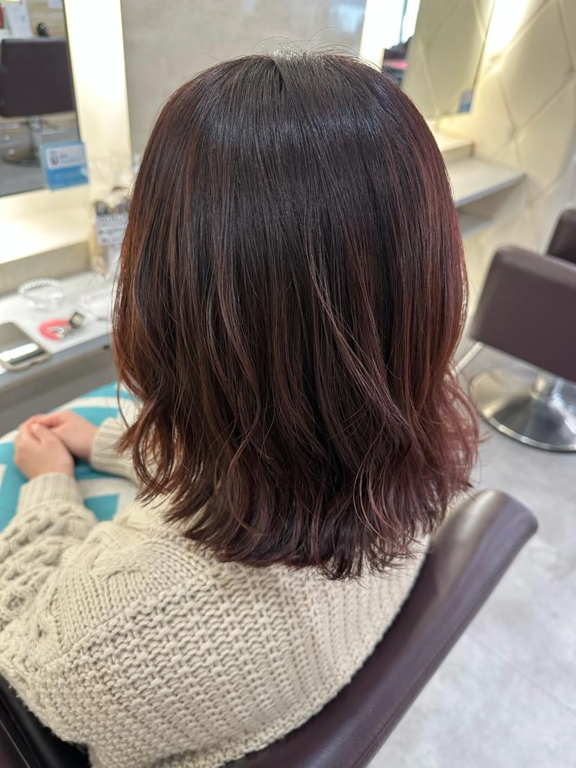 ミディアム カラー ブラウンカラー ピンクカラー ピンクブラウン 阪本 愛実のヘアスタイル