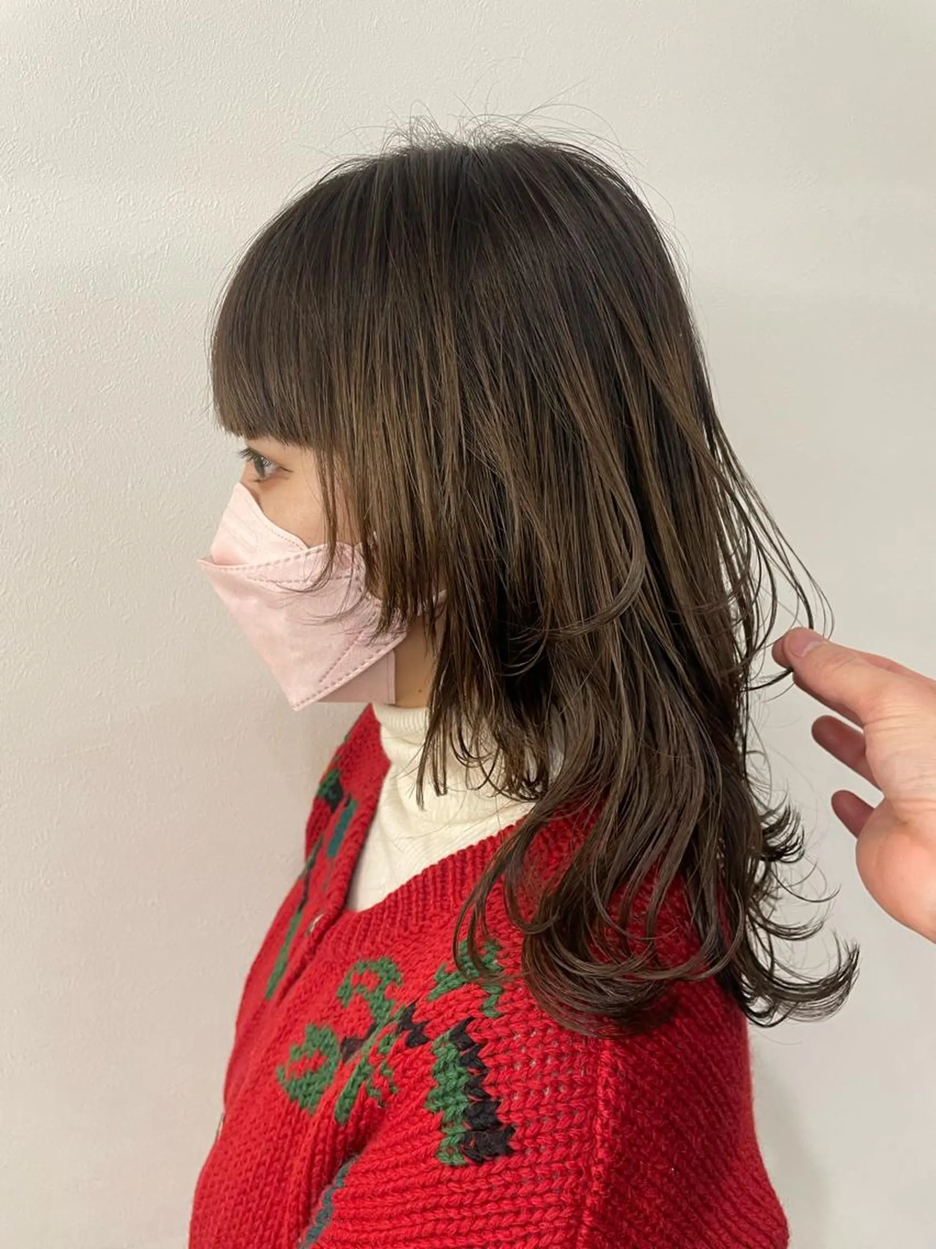 セミロング ウルフカット やまぎし ひろきのヘアスタイル