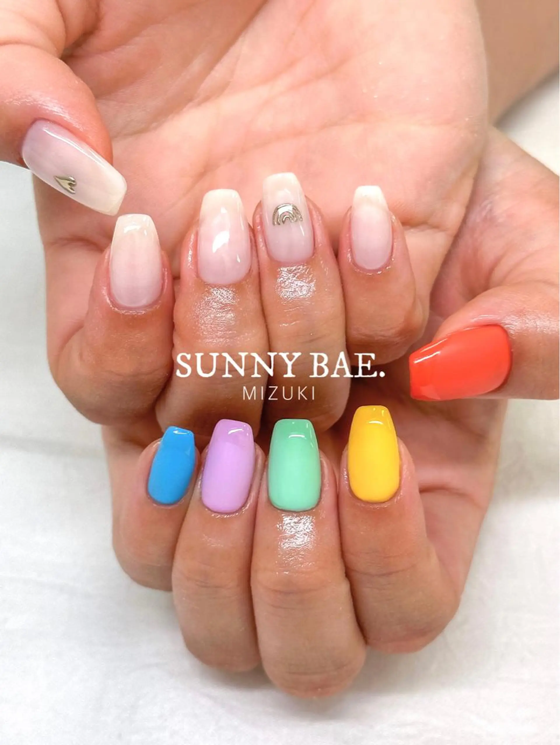 ネイル フレンチネイル ハート ミラーネイル パステルネイル ハンドネイル SUNNY BAE. 🌼MIZUKIのネイルデザイン