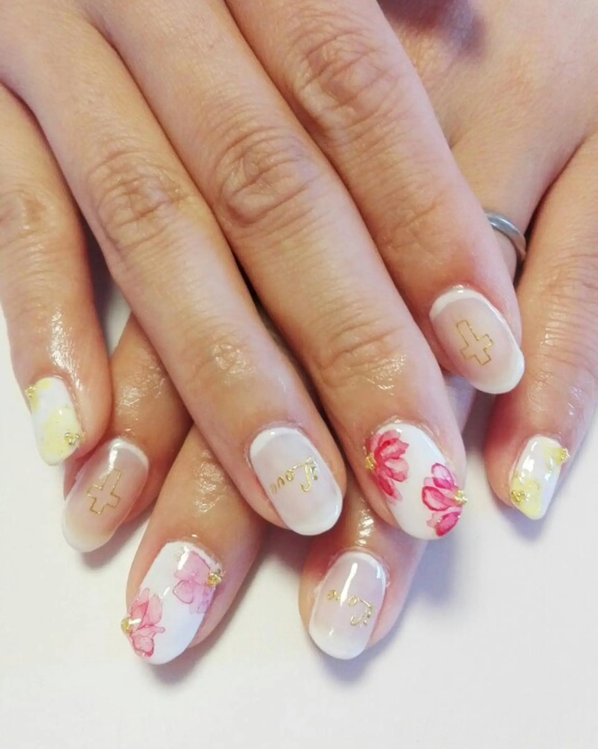 ネイル アートネイル フラワーネイル MANA MANAのネイルデザイン