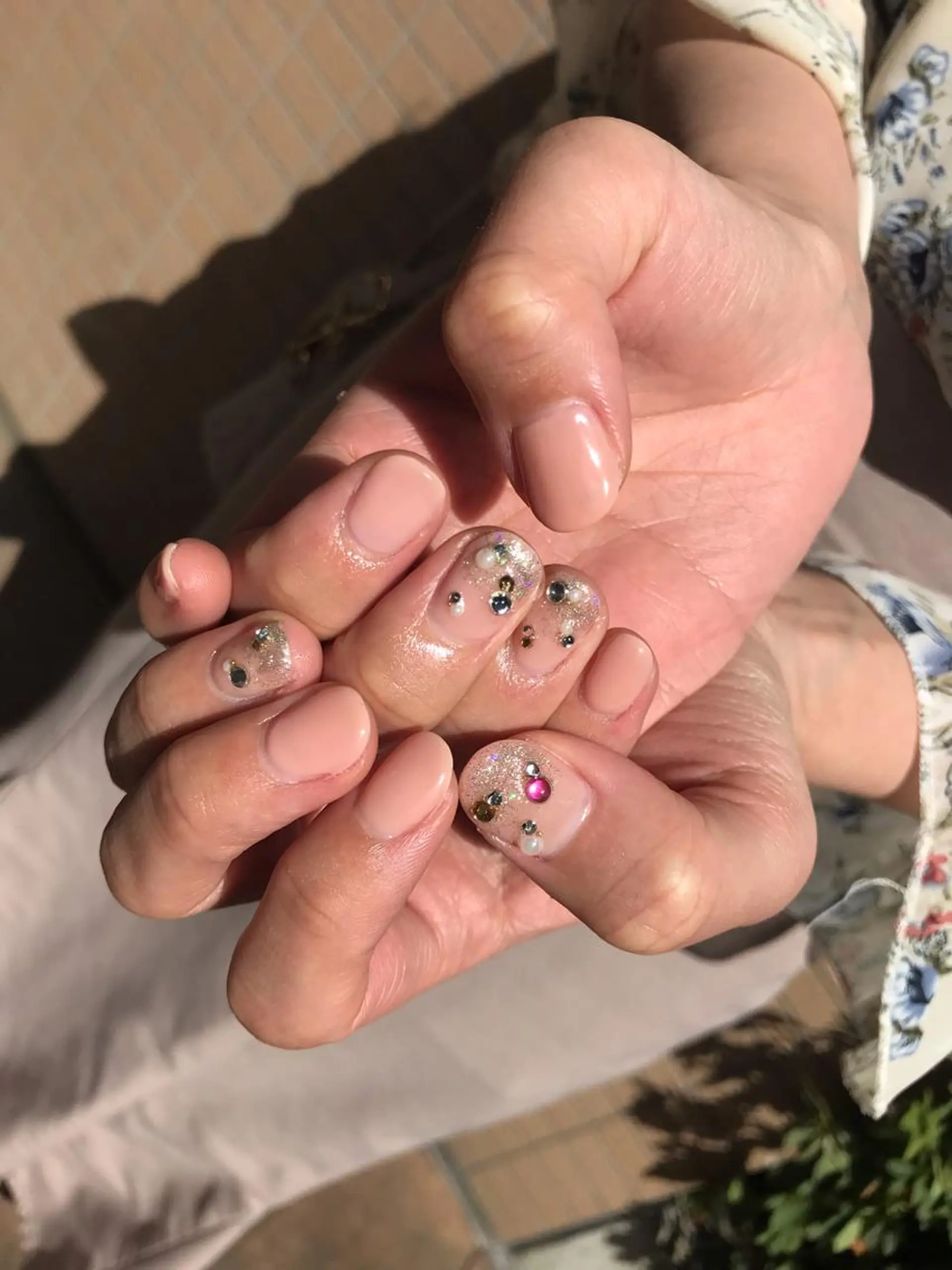 ネイル 持ち込み ニュアンスネイル ハンドネイル ROCCO nailのネイルデザイン