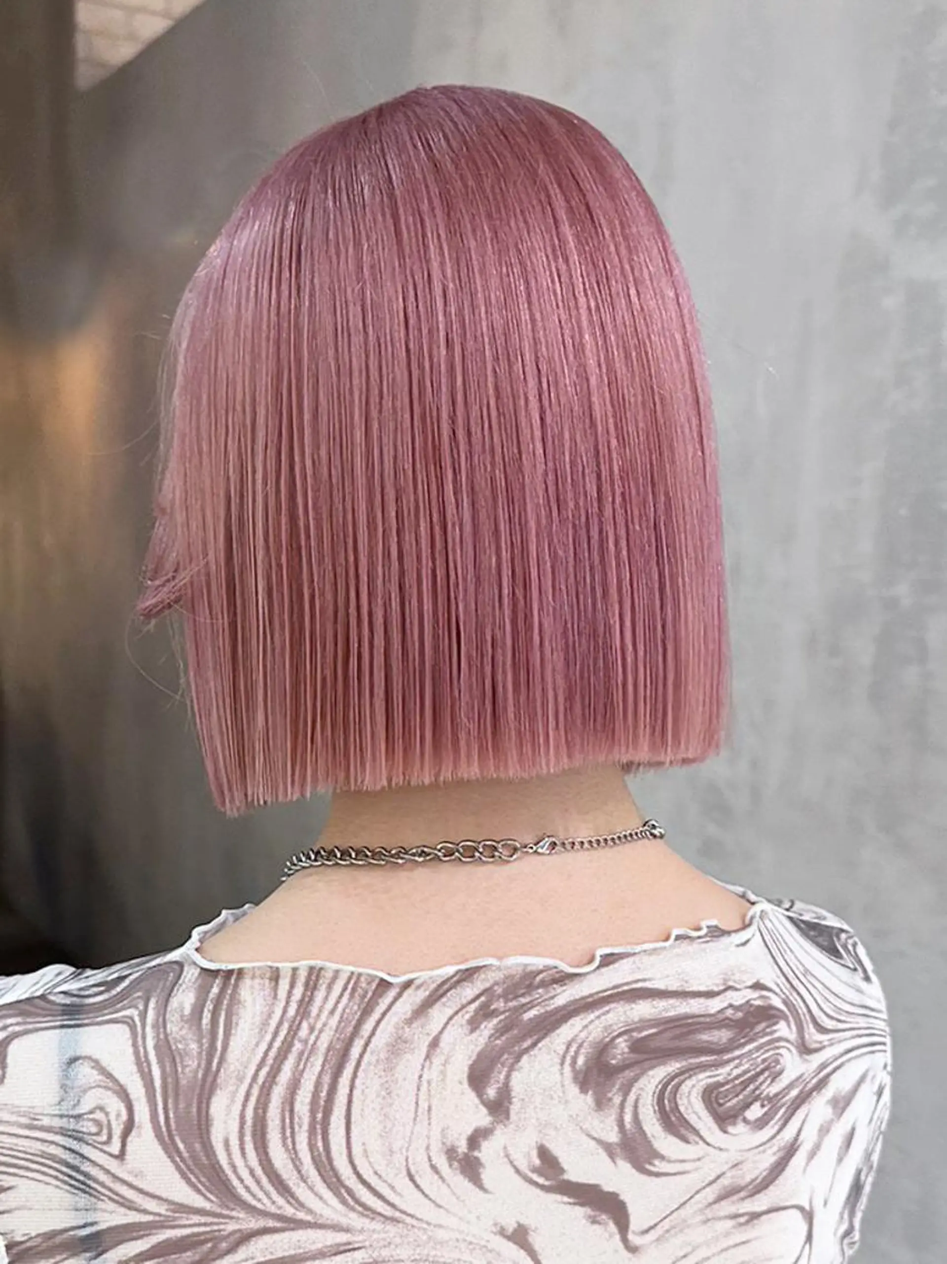 カラー ミディアム ピンクカラー カット ヘアカラー トリートメント ITbyALBUM 藤沢店のヘアスタイル