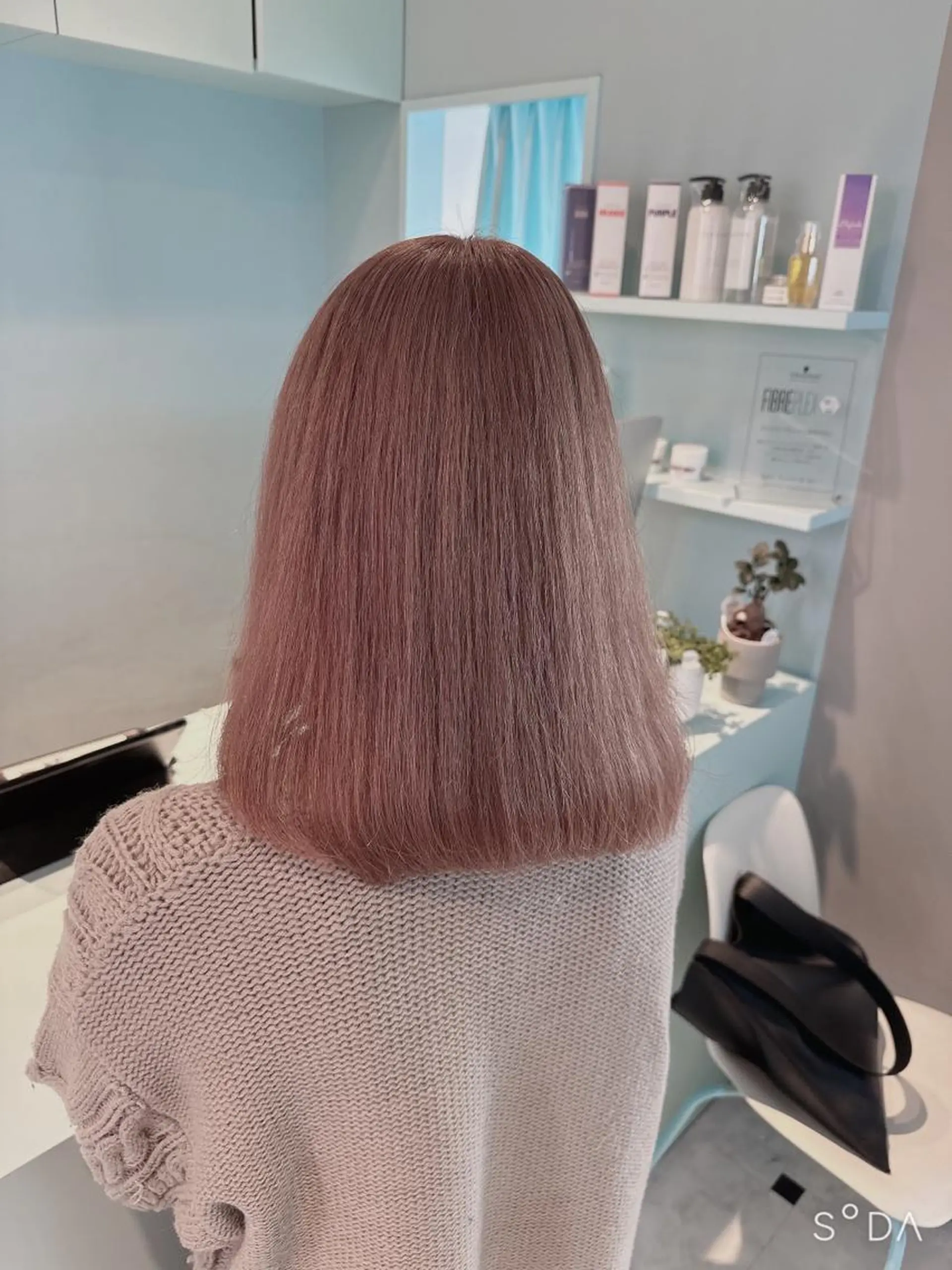 ミディアム カラー 🪄池袋ハイトーン 🪄ブリーチカラーのヘアスタイル