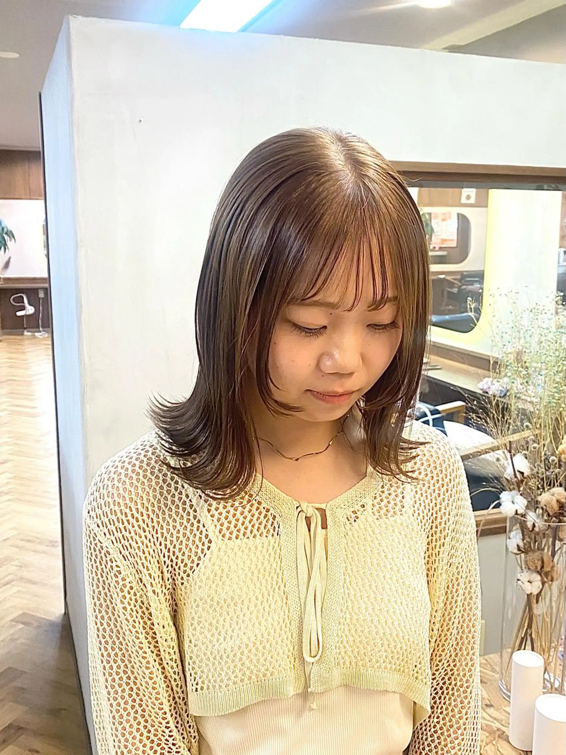 ミディアム カラー パーマ ヘアアレンジ カット ヘアカラー トリートメント ハル🌸柔色/ ブリーチなし/艶髪のヘアスタイル