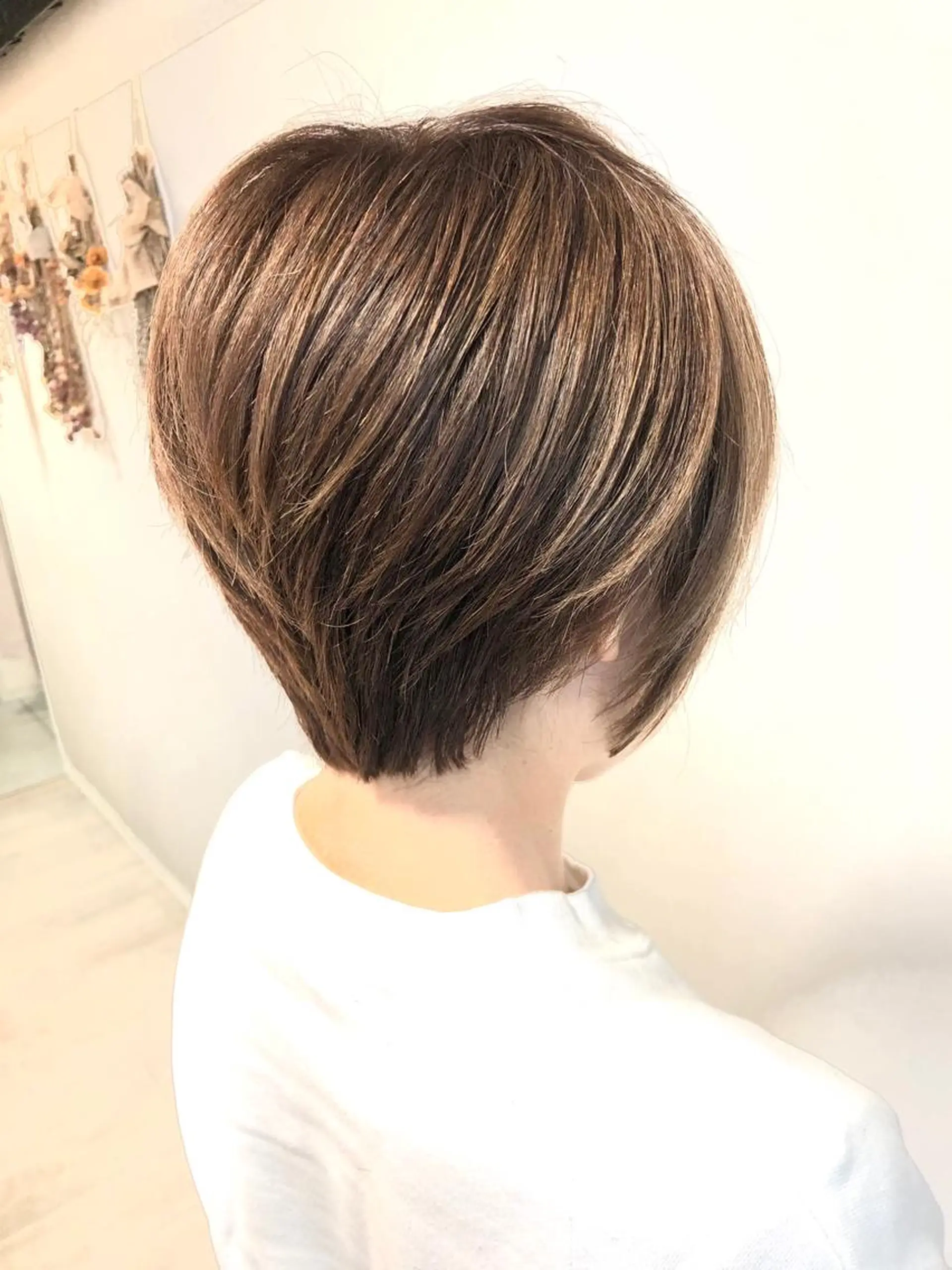 ショート ショートボブ ボブ ハイライト ショートヘア ブリーチ/髪質改善 NYNY大久保のヘアスタイル