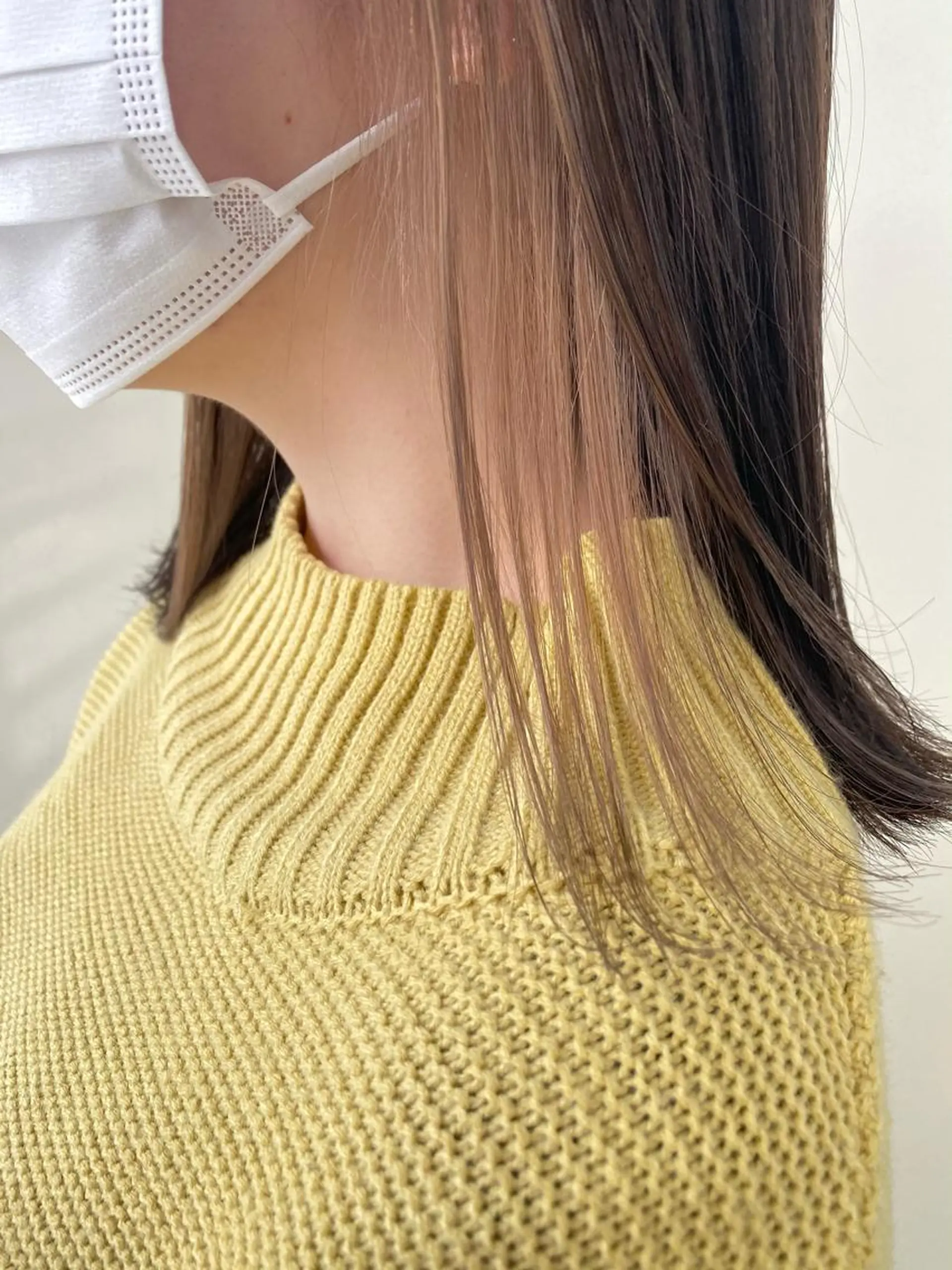 ミディアム カラー ANNA /艶髪/ハイトーンのヘアスタイル