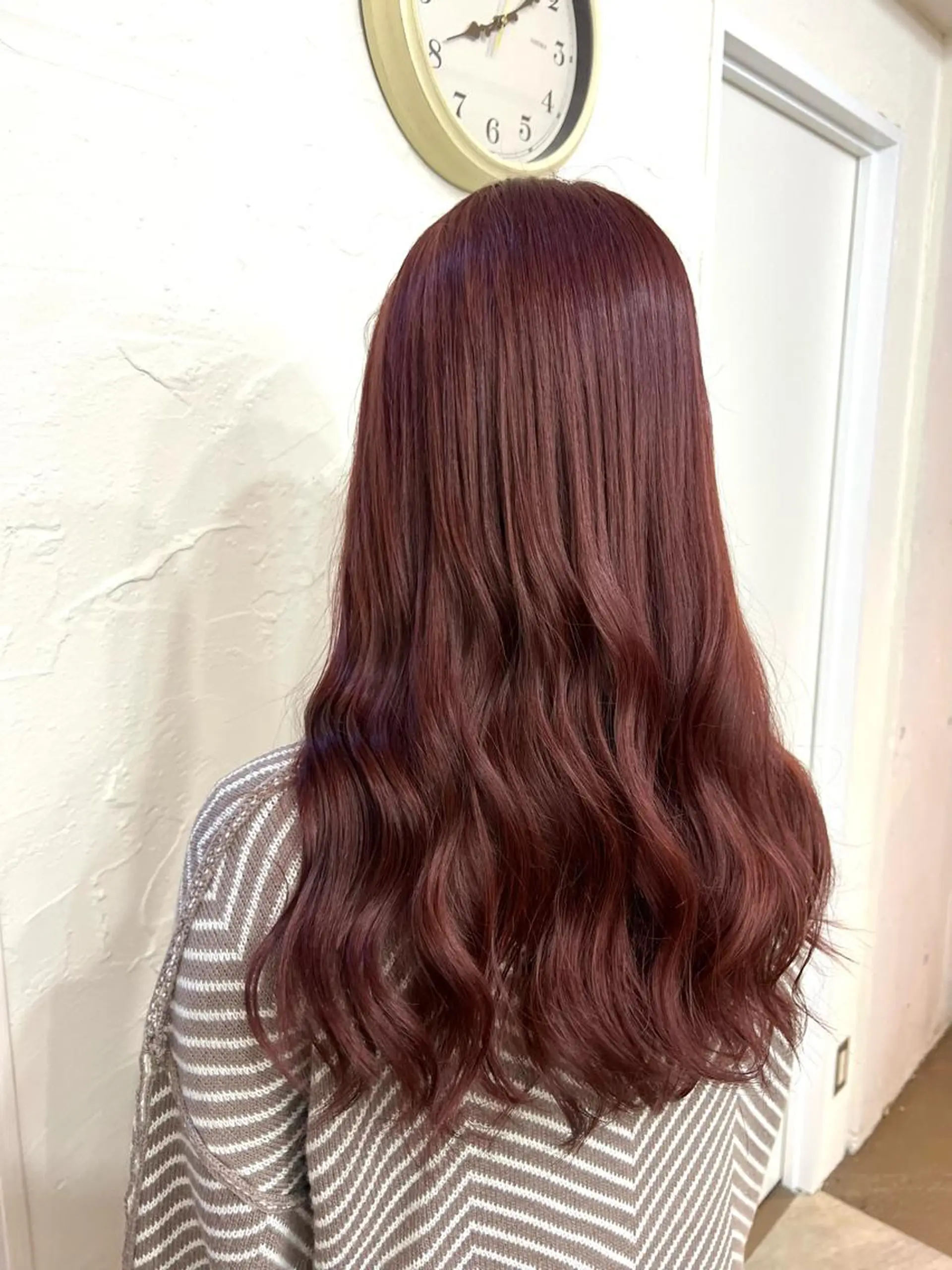 ロング 副店長🩷艶カラー 🧡💛リサ🫧のヘアスタイル