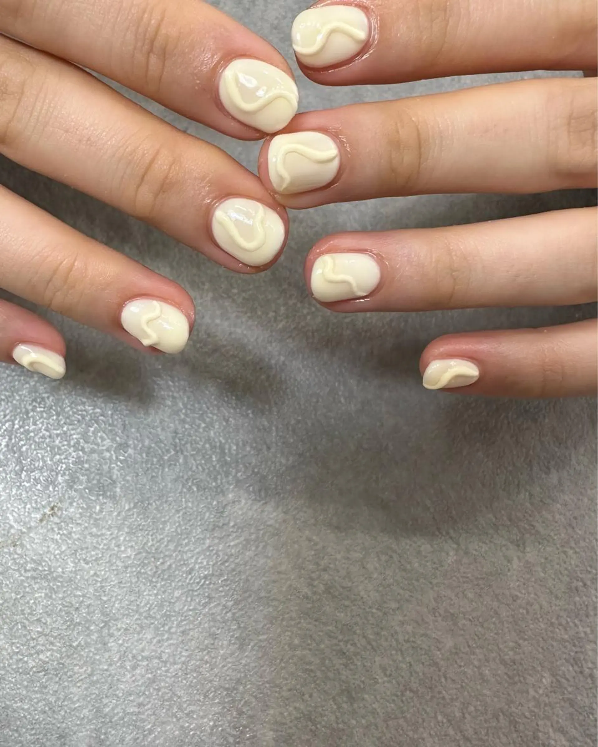 ネイル ハンドネイル フットネイル kiii.__ ✴︎*のネイルデザイン