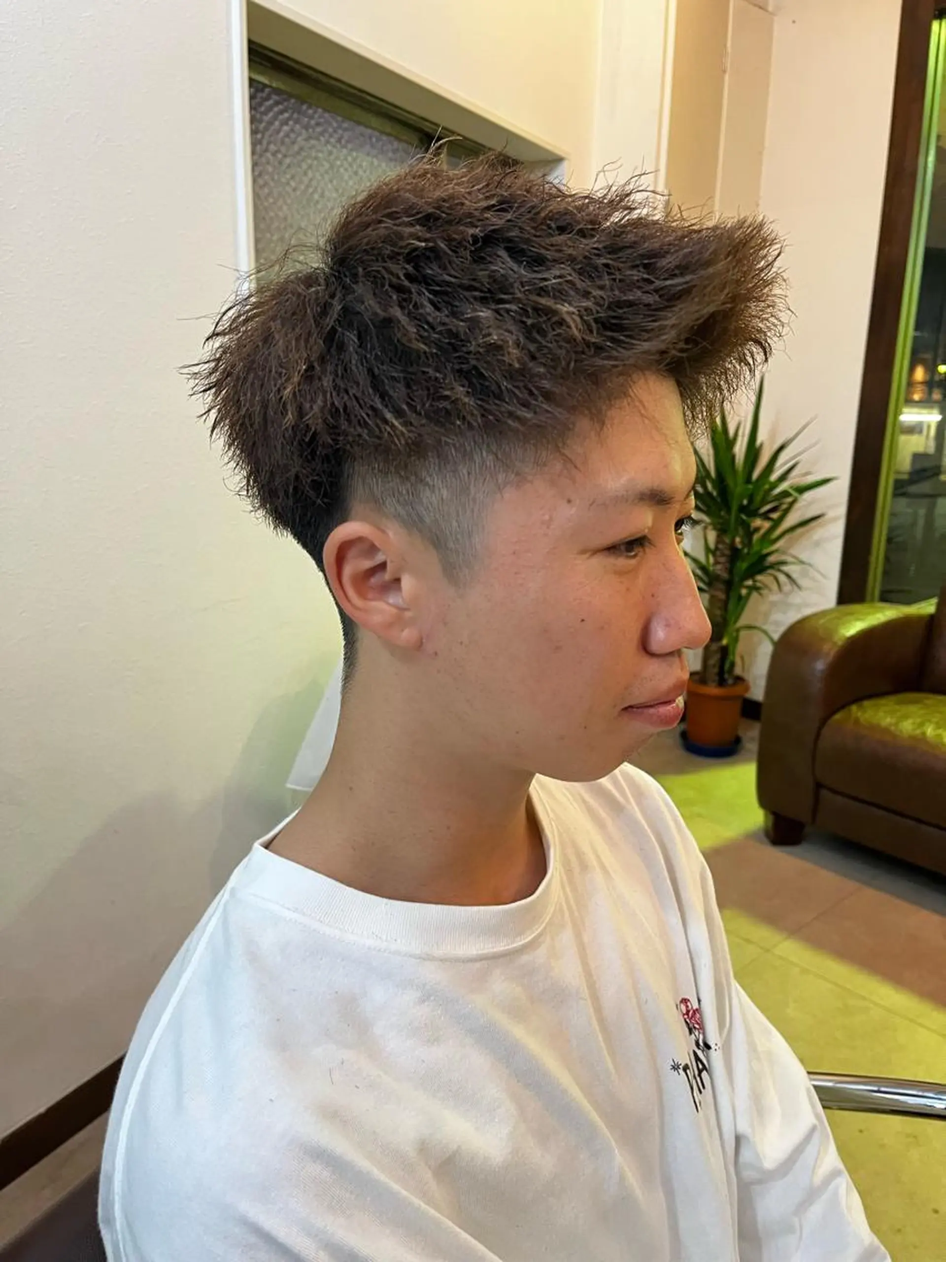 メンズ モヒカン メンズパーマ メンズツイストパーマ ツイストパーマ カット 西村 歩真のヘアスタイル