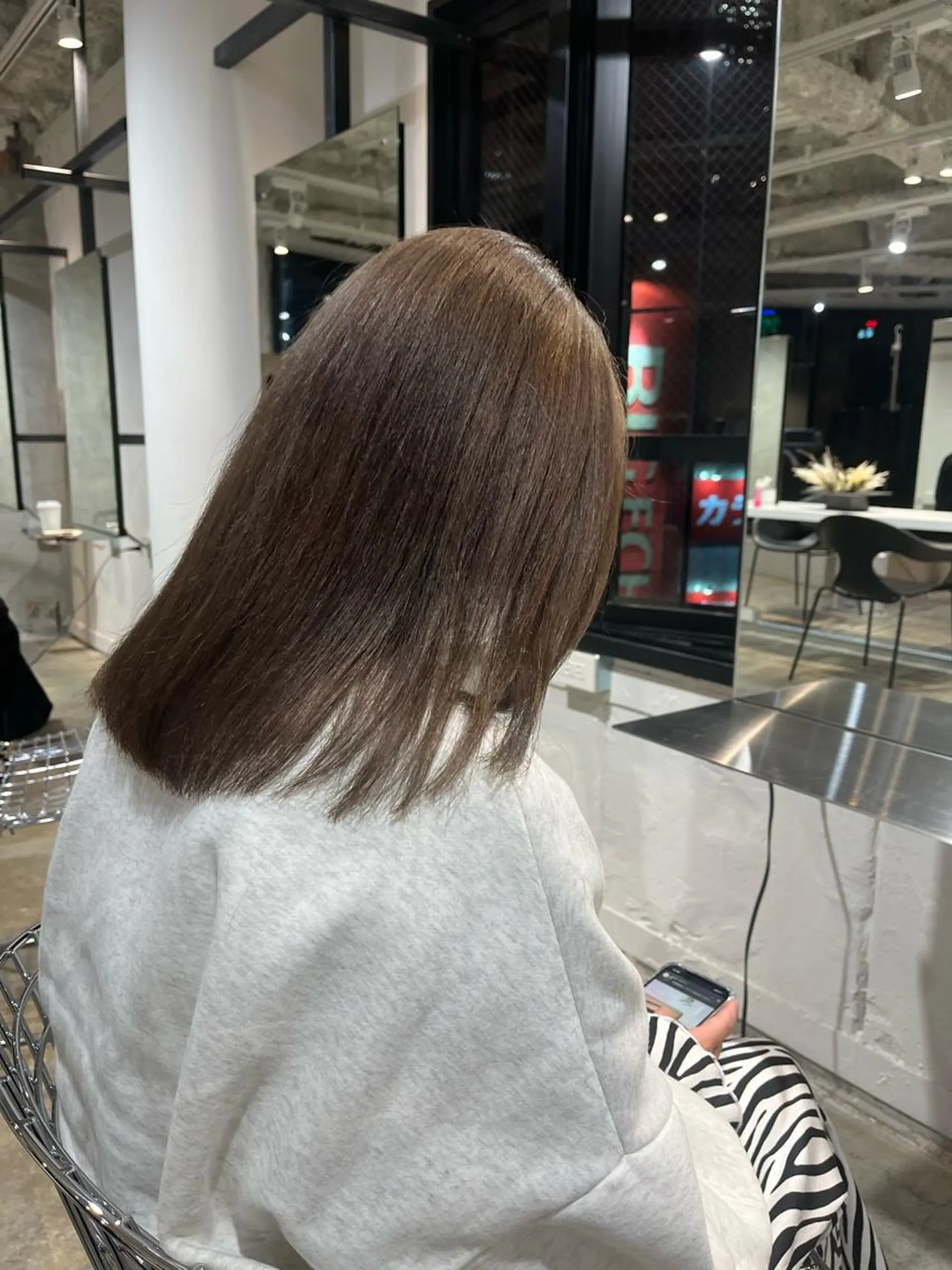 ミディアム カラー カット ヘアカラー トリートメント AIKA /大阪美容室のヘアスタイル