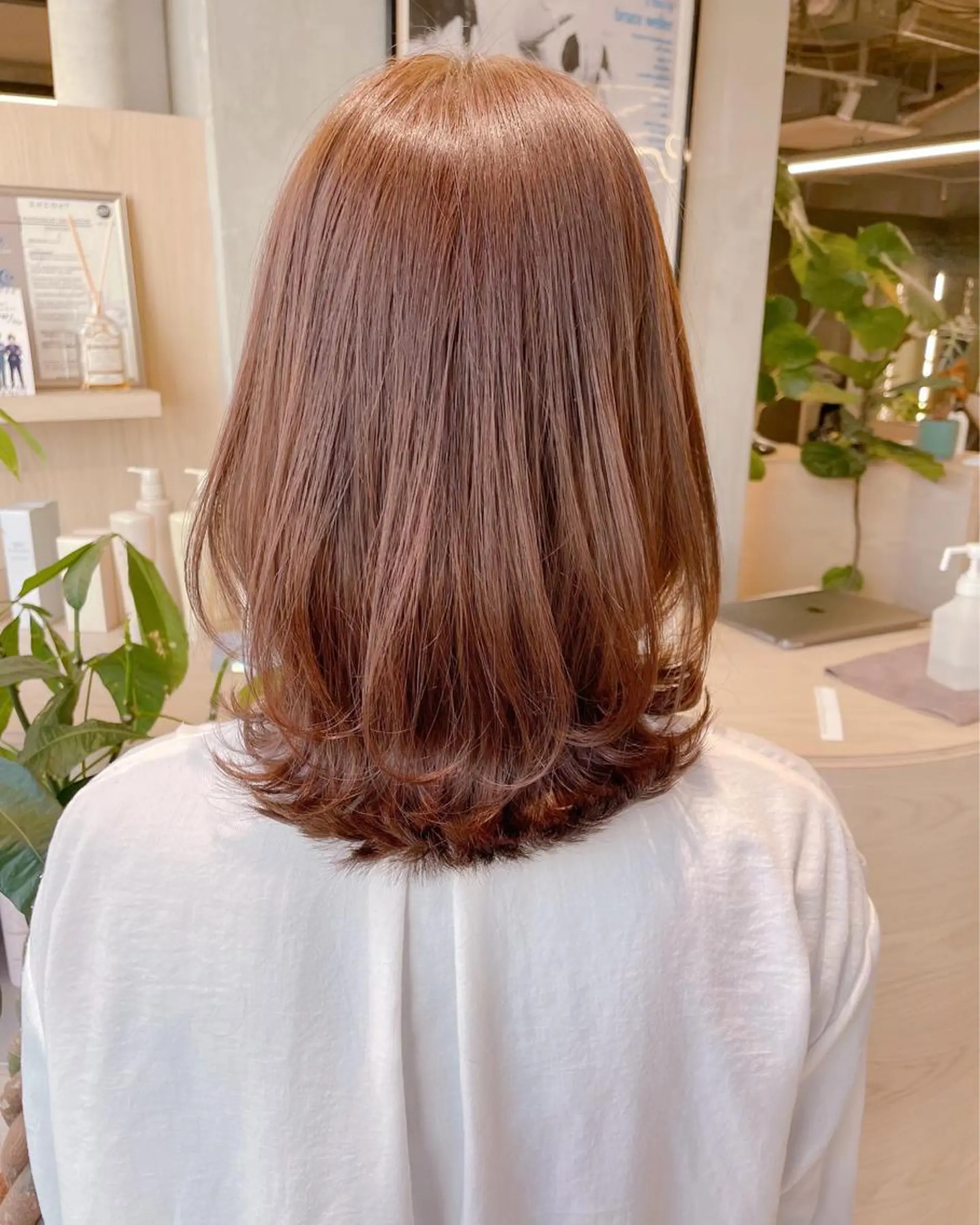 ミディアム 銀座/レイヤーカット 🤍内野すみれのヘアスタイル