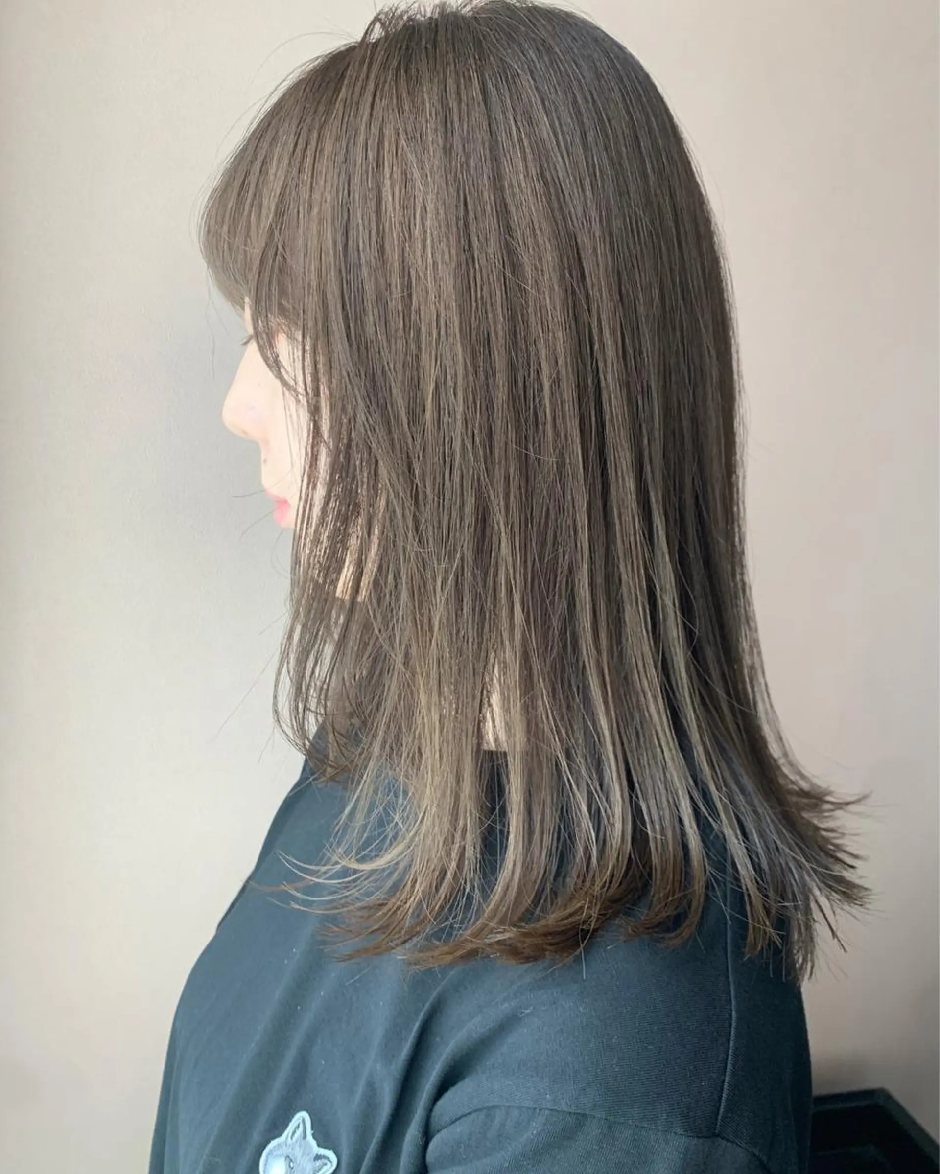 ロング カラー ベージュカラー ブリーチ ブリーチなしカラー カット ヘアカラー トリートメント hub hair レイヤー/透明感のヘアスタイル