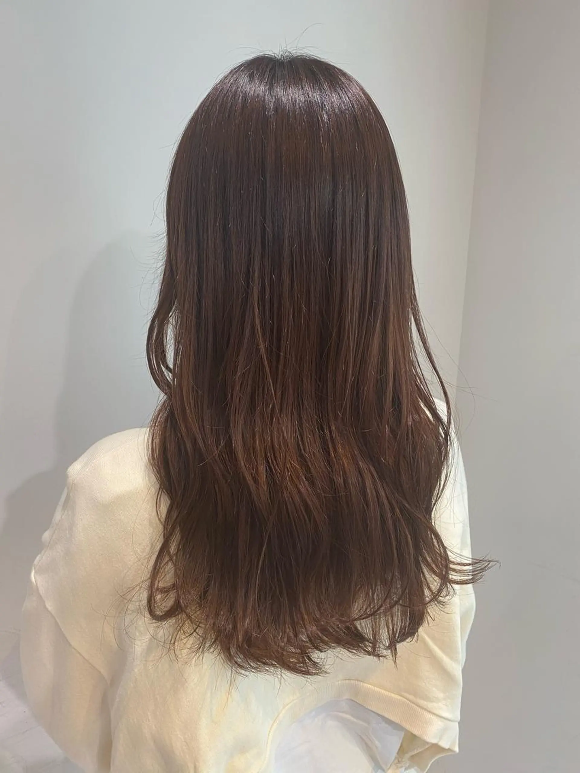 ロング カラー カット ヘアカラー トリートメント ikeda shioriのヘアスタイル