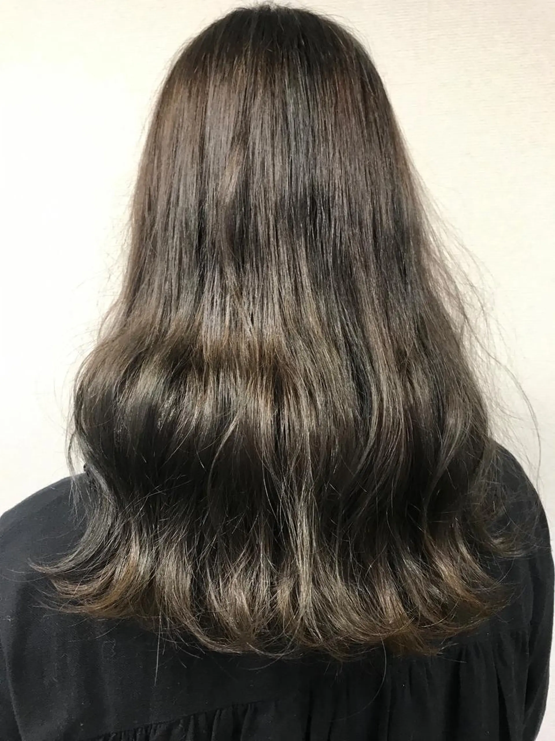 セミロング カラー ヘアカラー トリートメント TriumpH天王寺店【ミルボンAujua認定サロン】所属・SAKI🐈‍⬛【 HAPPY届けます】のヘアスタイル