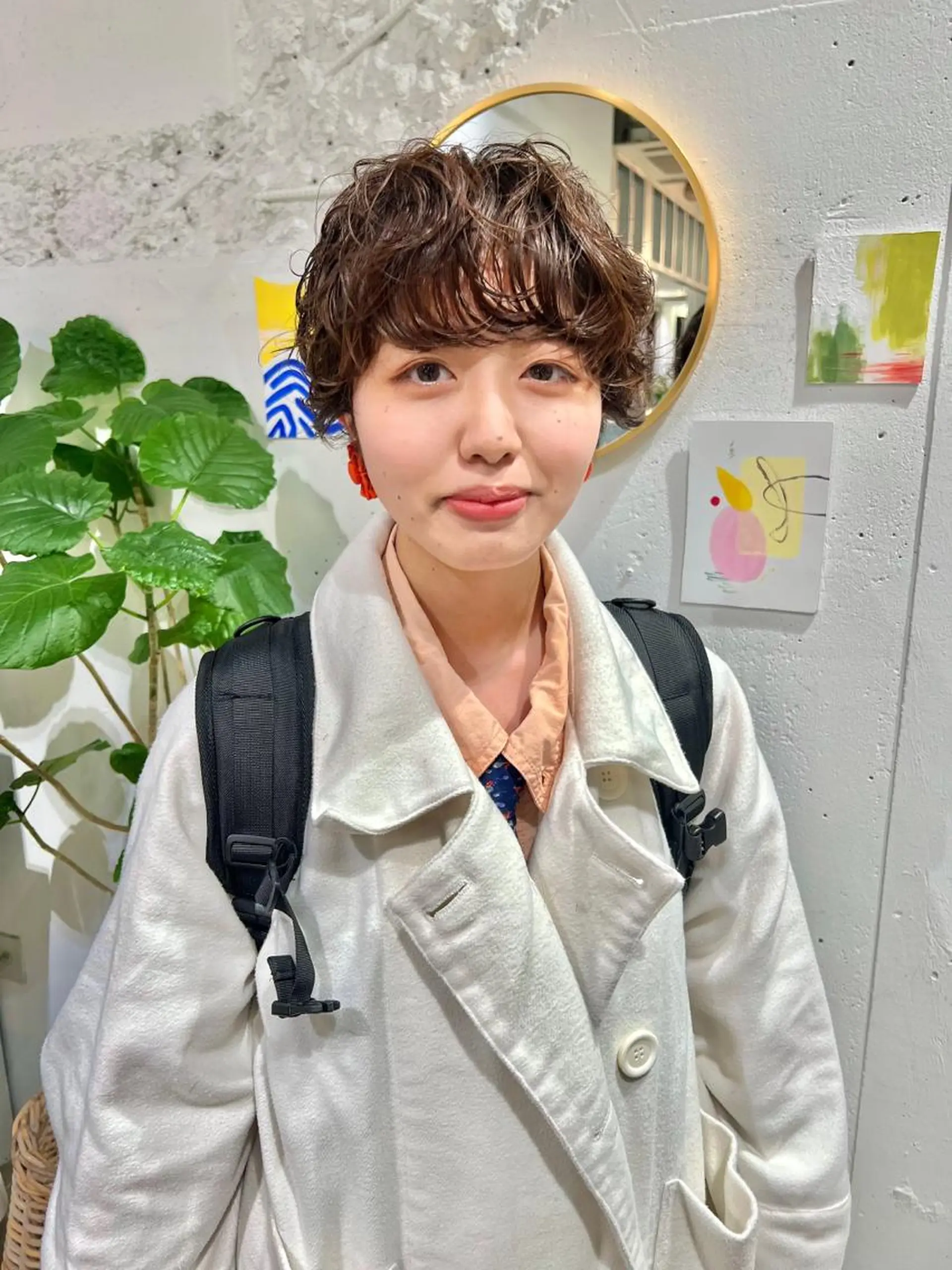 ショート カット 石井 菜々のヘアスタイル