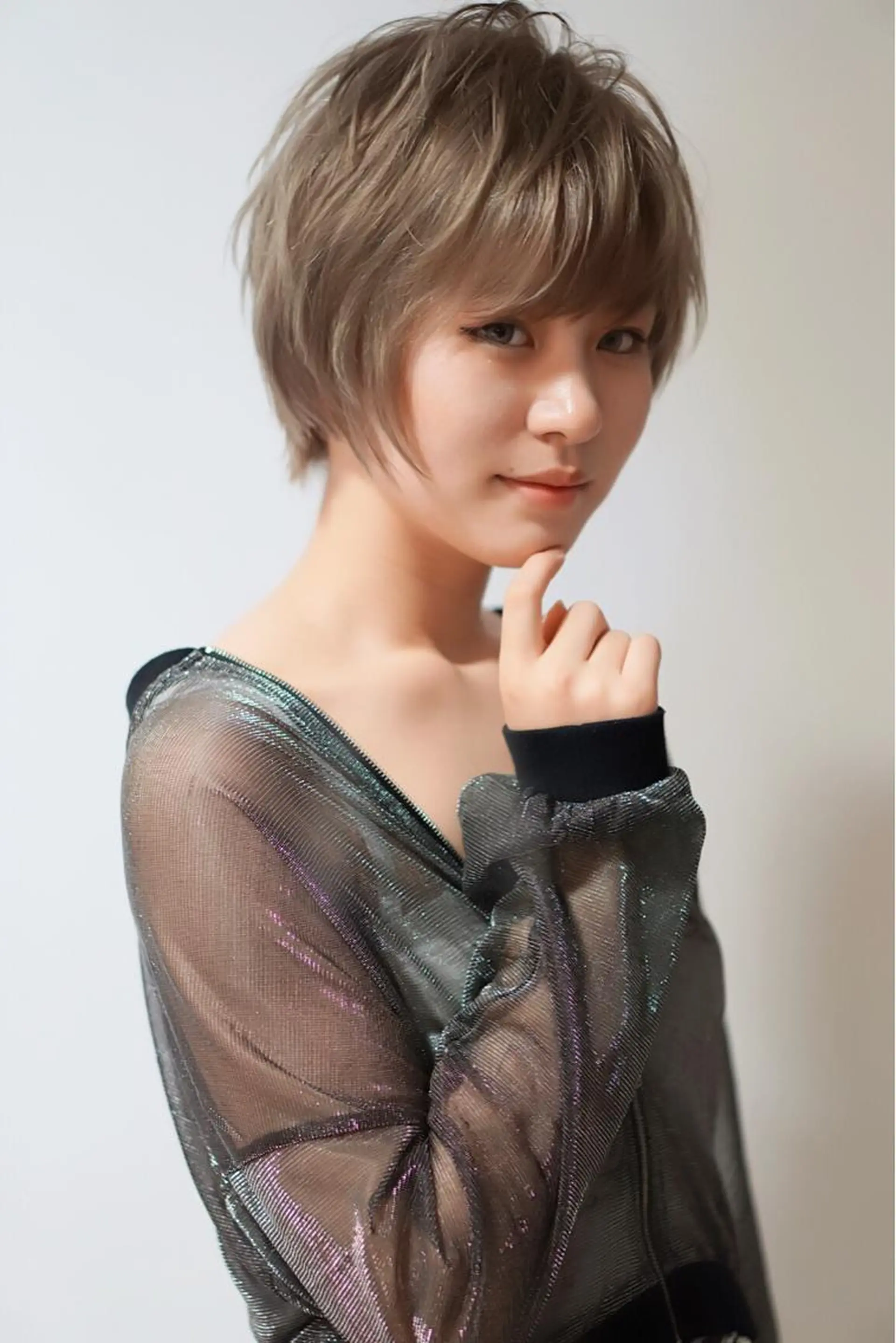 ショート カラー ハイトーンカラー 顔周りカット 似合わせカット ショートヘア 小顔カット ディレクター ノナカのヘアスタイル