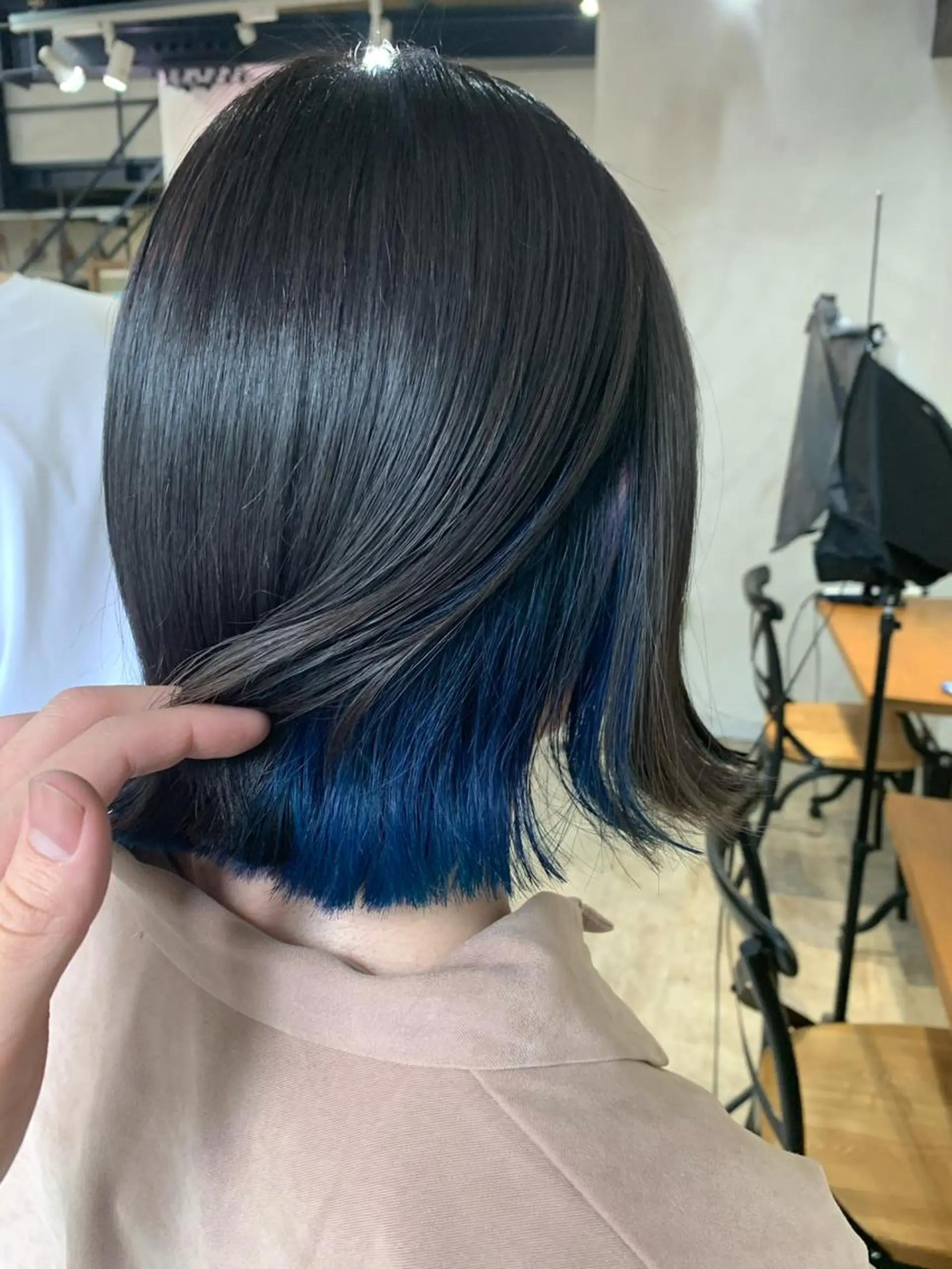 ミディアム カラー ブルーカラー デザインカラー インナーカラー 透明感カラーが 得意です！NAOKIのヘアスタイル