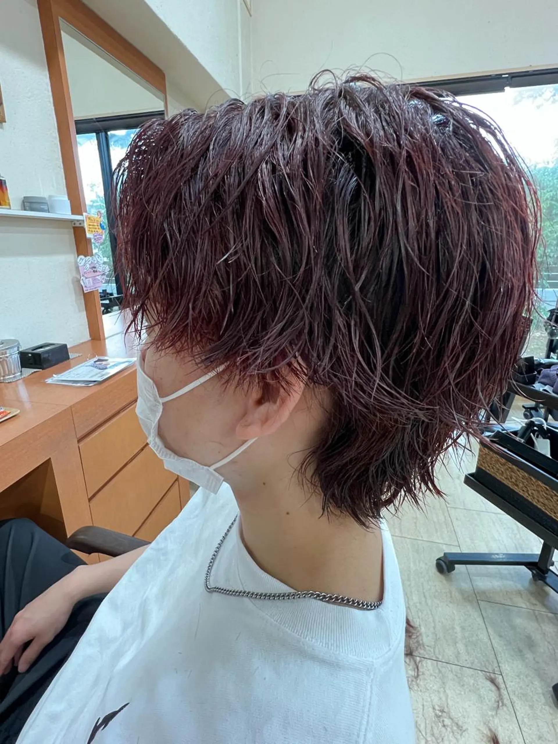 カラー メンズ センターパート メンズウルフカット レッドカラー ウルフカット カット ヘアカラー 仕上がり満足度 No.1池田篤史のヘアスタイル