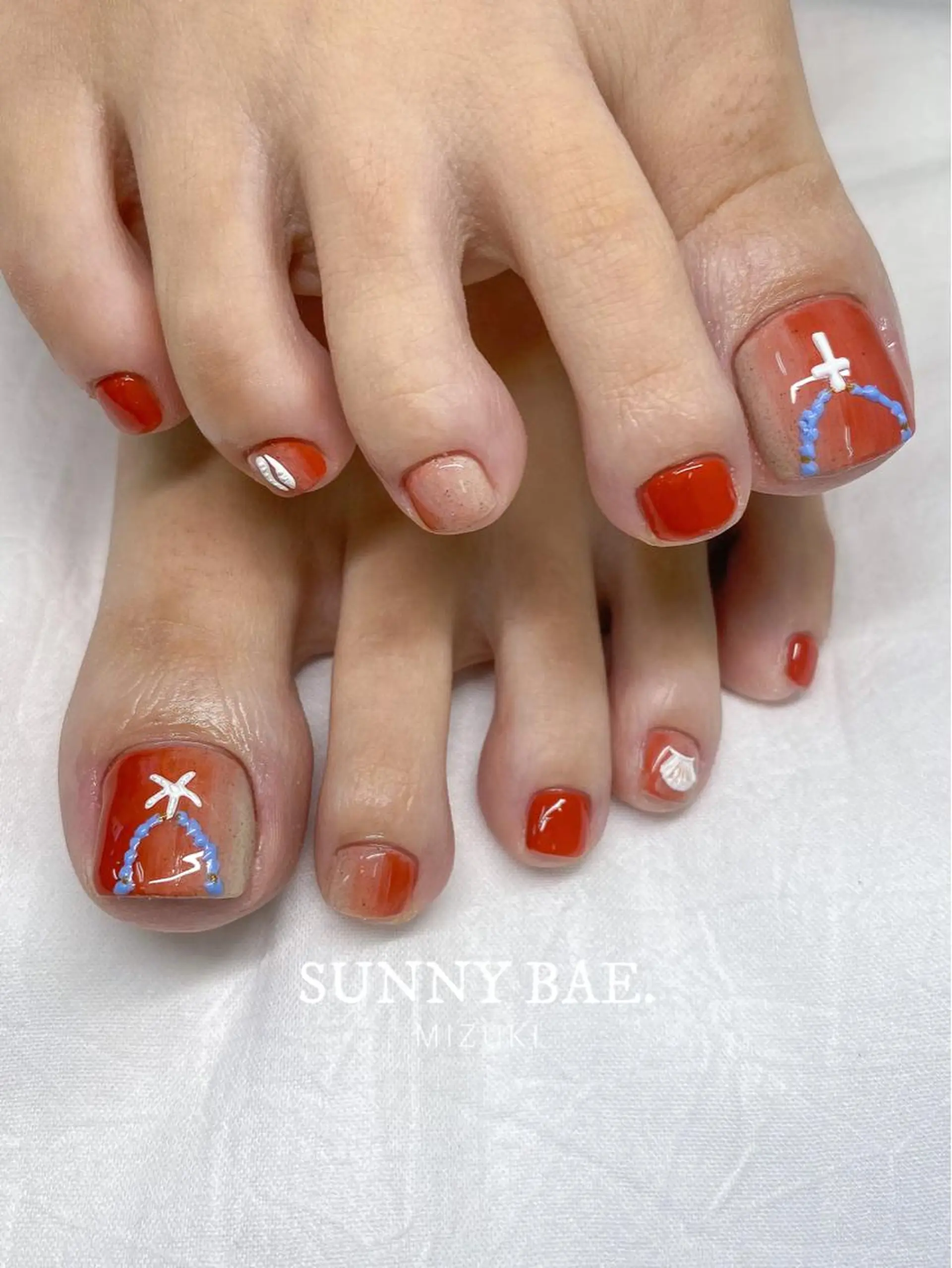 ネイル フットネイル SUNNY BAE. 🌼MIZUKIのネイルデザイン