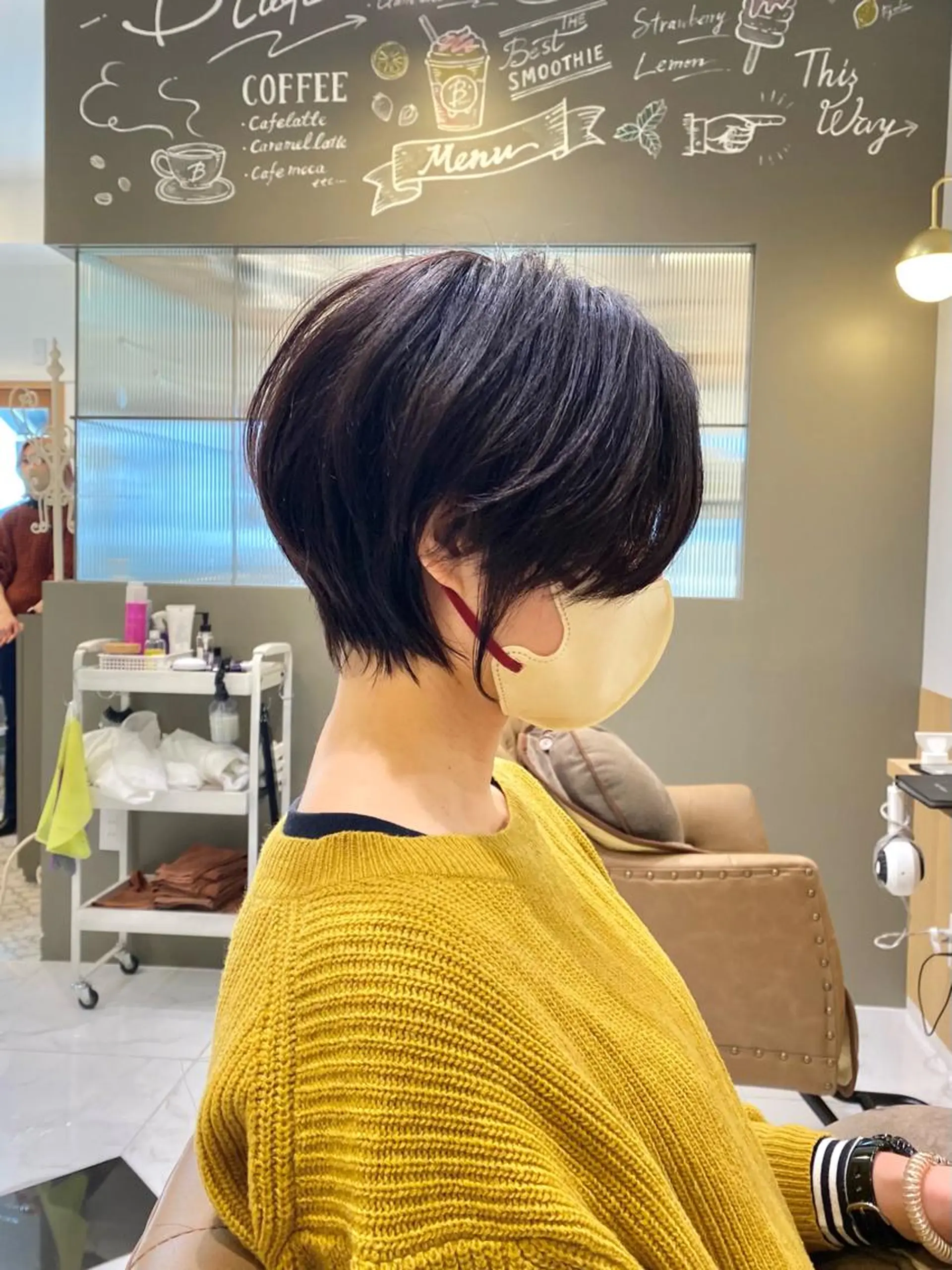 ショート カラー ハンサムショート ショートヘア カット ヘアカラー トリートメント 坂井 茅聖のヘアスタイル