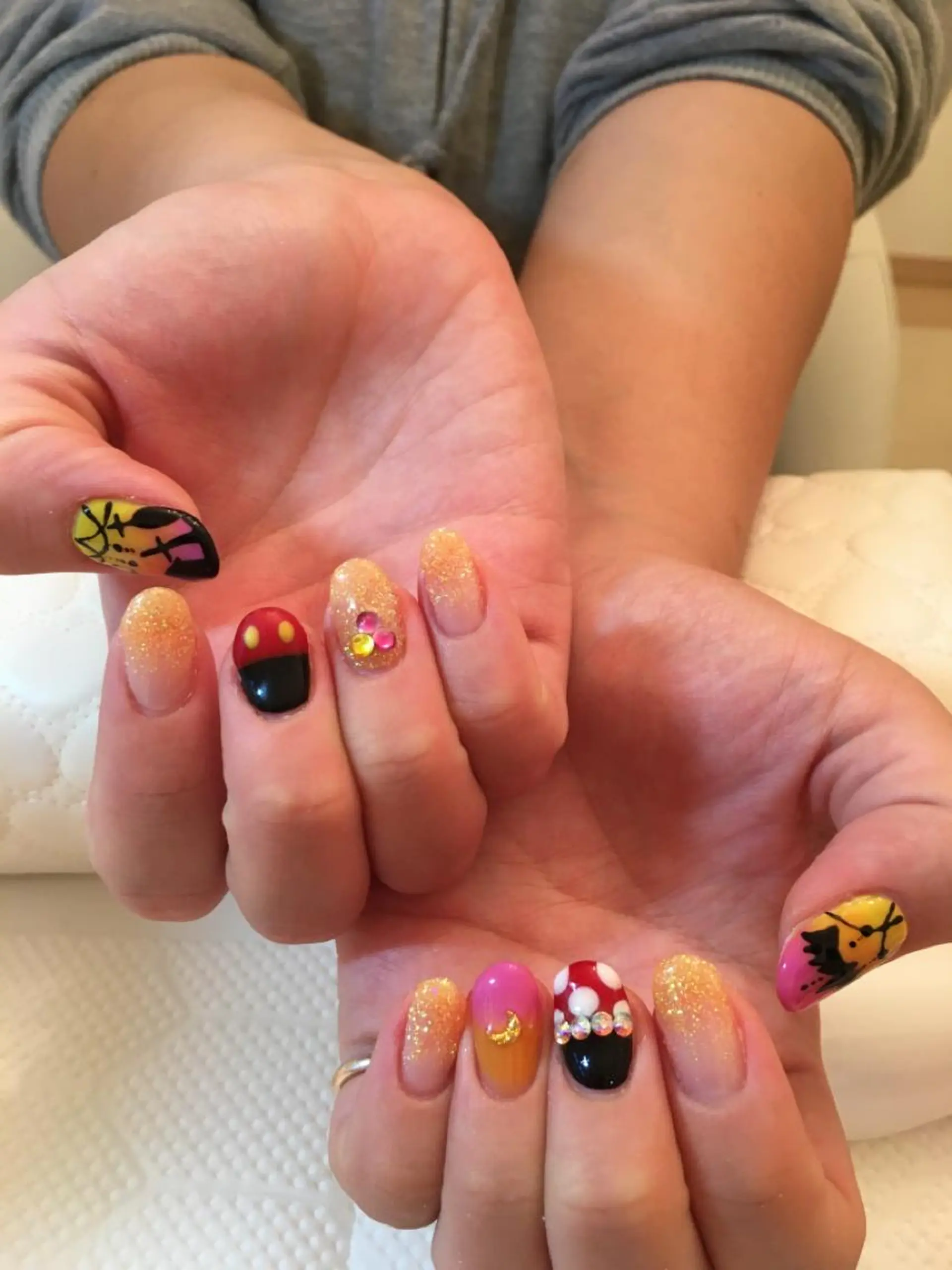 ネイル ハロウィン ネイルサロン ショコラのネイルデザイン