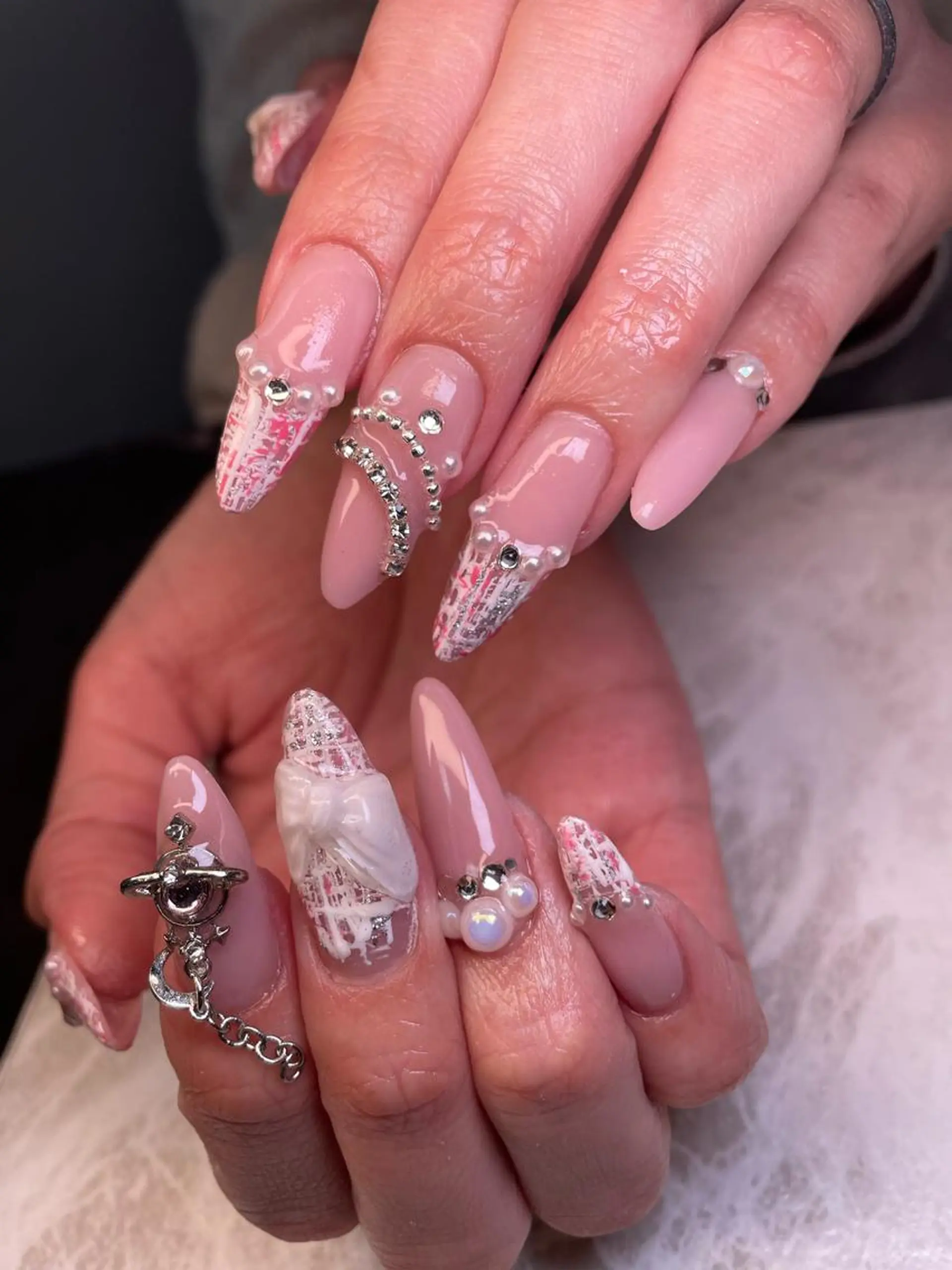 ネイル ハンドネイル YOUTH nails waxing所属・YOUTH natsumiのネイルデザイン