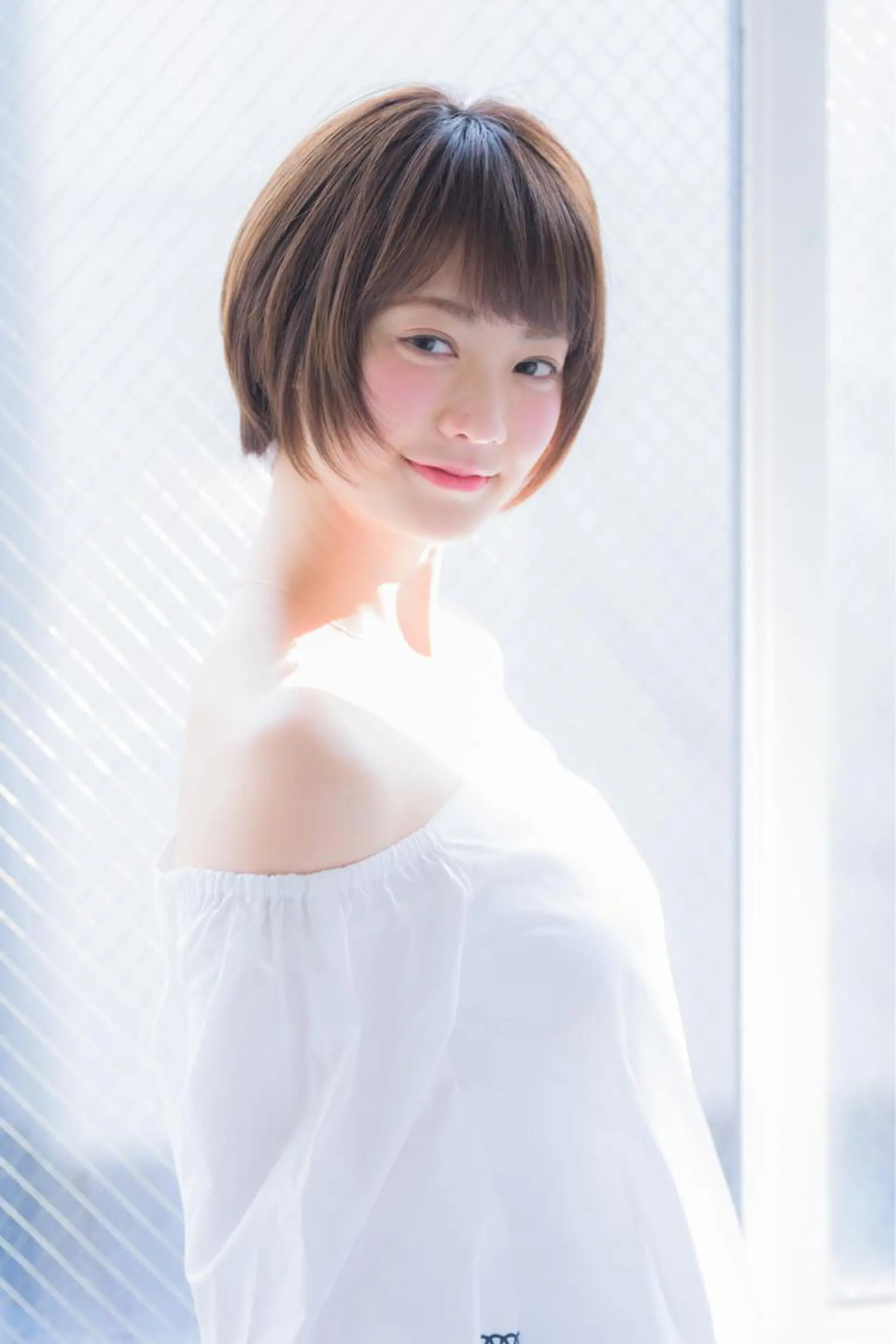 ショート カット トリートメント linda by neoliveのヘアスタイル