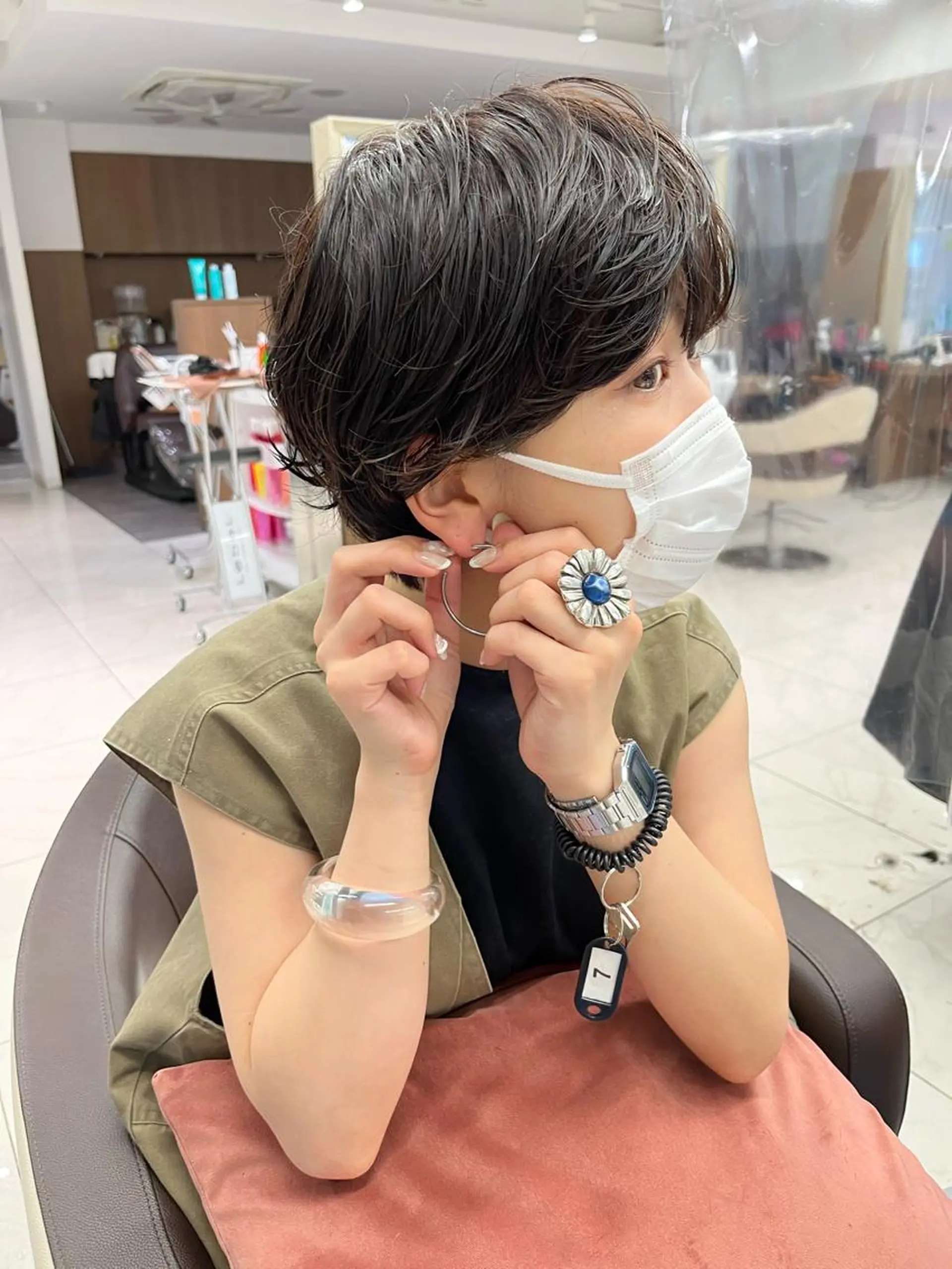 ショート パーマ ニュアンスパーマ カット パーマ 西山梨々/ボブ/ ショート/レイヤーのヘアスタイル
