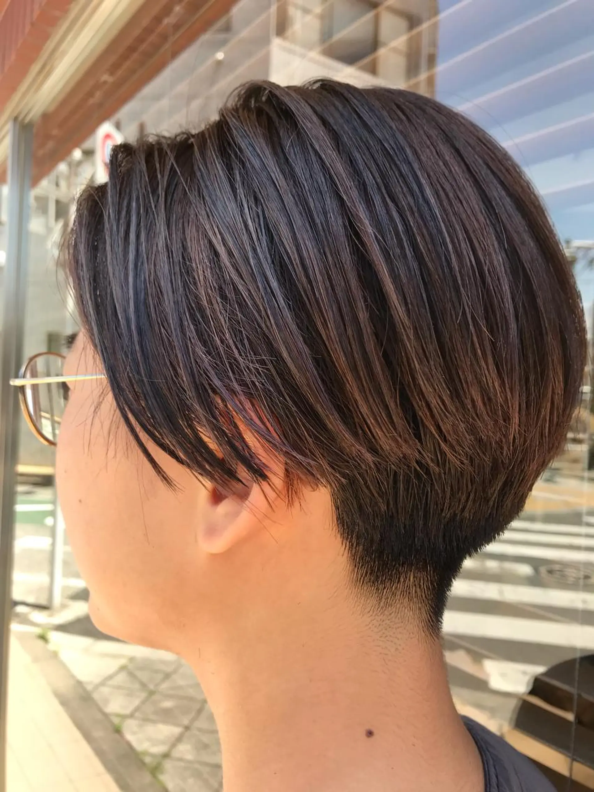 ショート ハイライト newi saLyu 片岡ふきのヘアスタイル