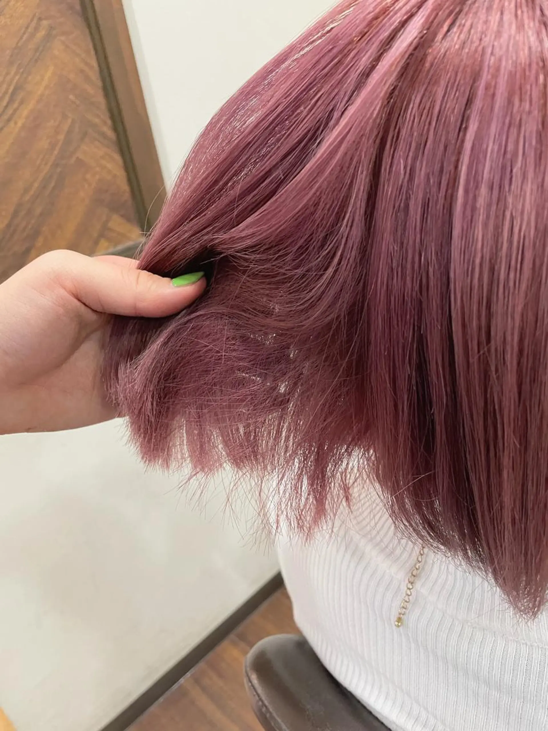 ショート カラー ピンクカラー ヘアカラー トリートメント 中村 海波のヘアスタイル