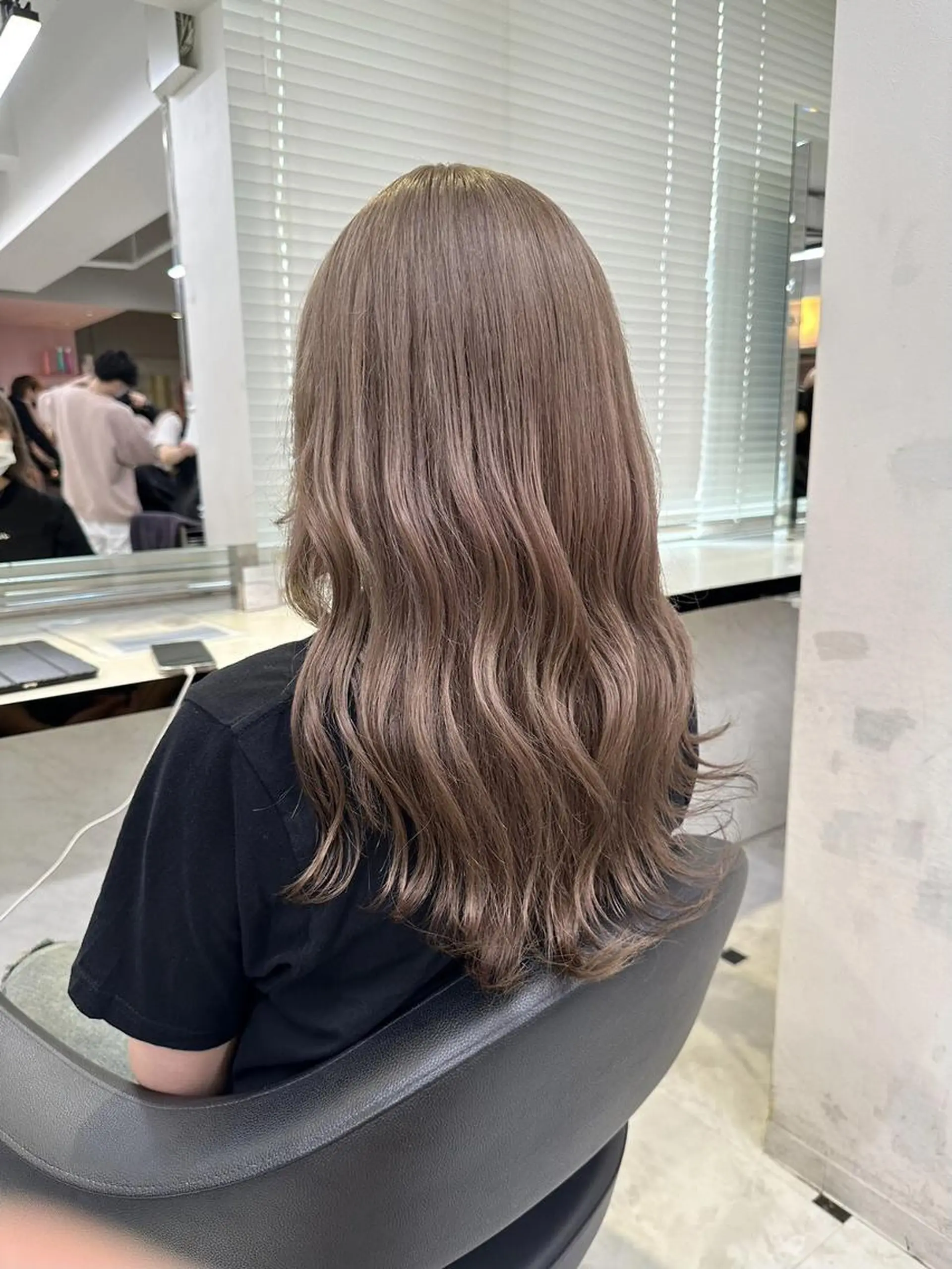 ロング カラー beige🤎ダブル カラー/レイヤー🧸のヘアスタイル