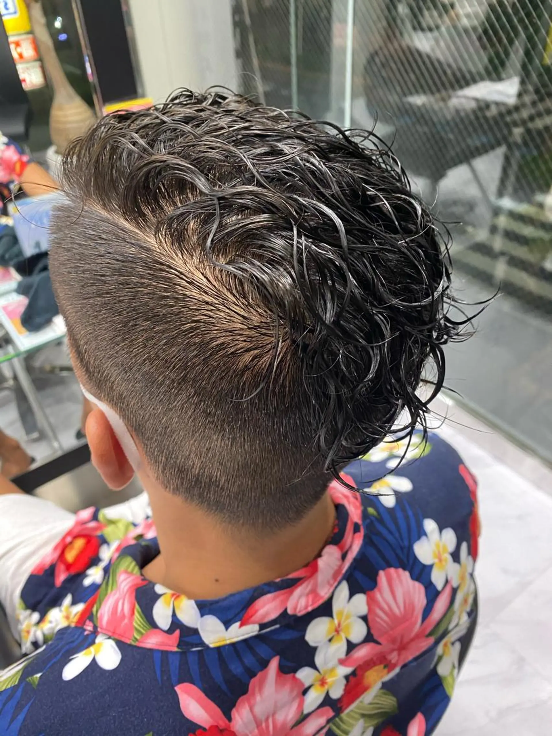 パーマ メンズ メンズパーマ スパイラルパーマ 🌴パーマオタク🌴 長谷川　諒佑🌈のヘアスタイル