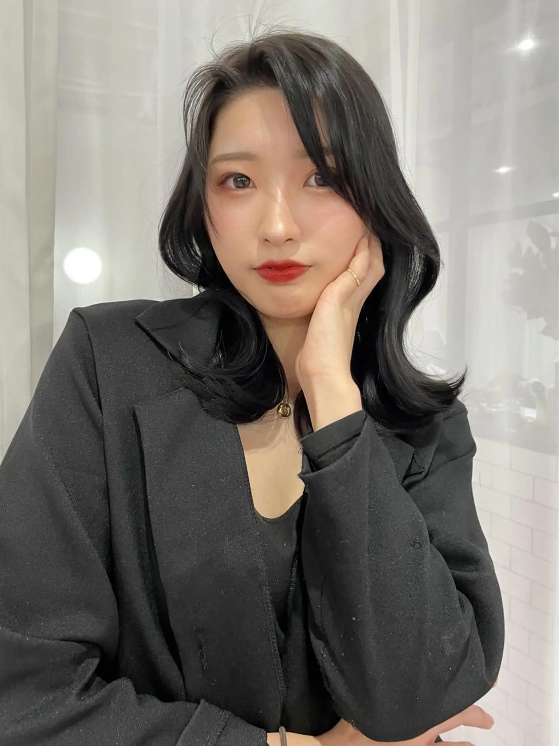 ロング くびれヘア 韓国風ヘア ワンホンヘア カット ヘアカラー トリートメント 韓国/レイヤー NOISM天王寺のヘアスタイル