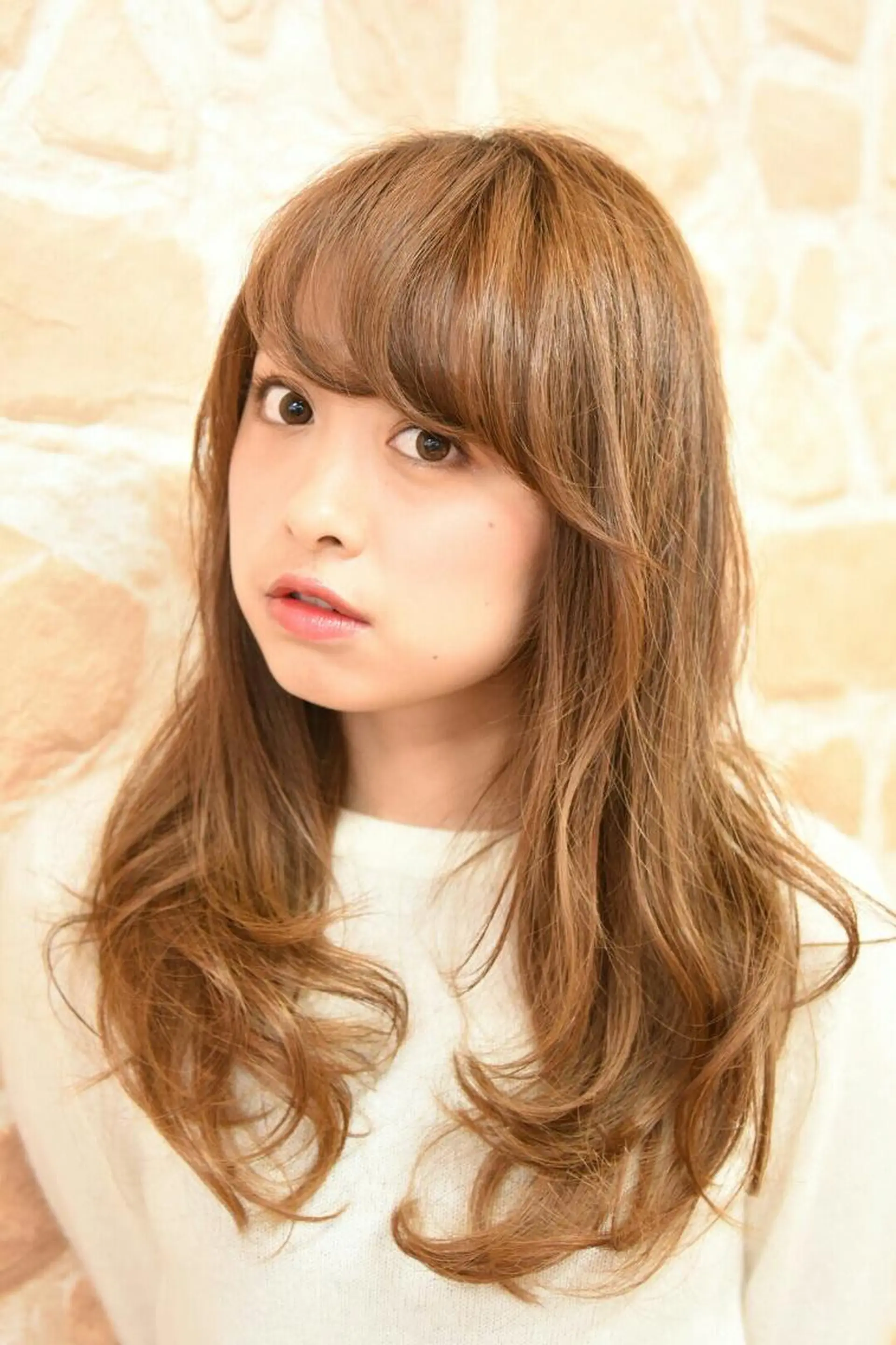 セミロング ロング uno pulir【ウノプリール】西梅田ハービスプラザ店所属・レイヤーモデル募集/ 梅田美容室のヘアスタイル