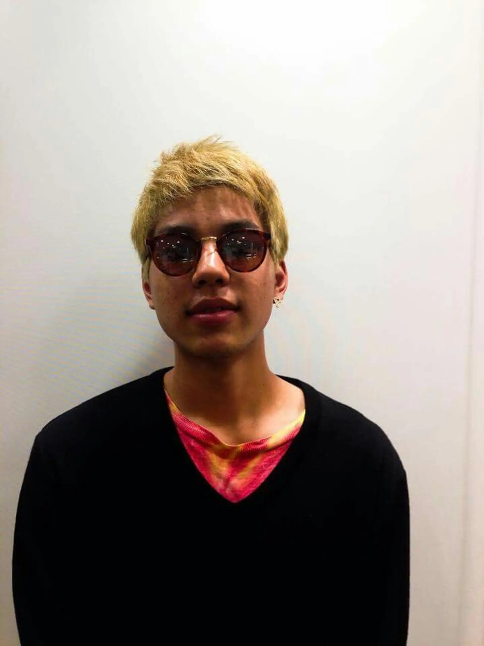 ショート カラー TELA HAIR 大網店所属・TELAHAIRマネ ージャー島袋昂也のヘアスタイル