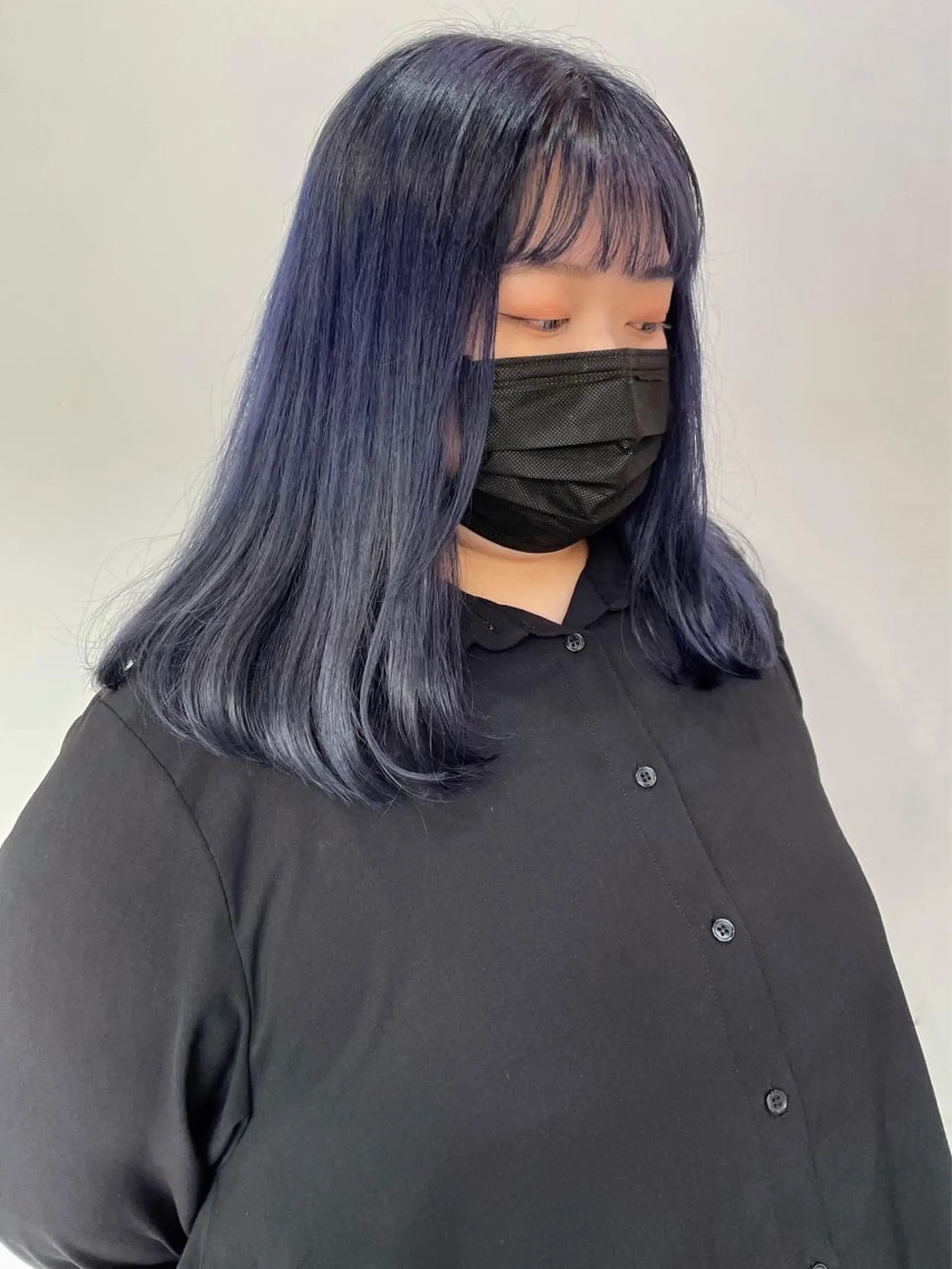 ミディアム カラー silo所属・silo MOKA 顔周りカット🦦のヘアスタイル