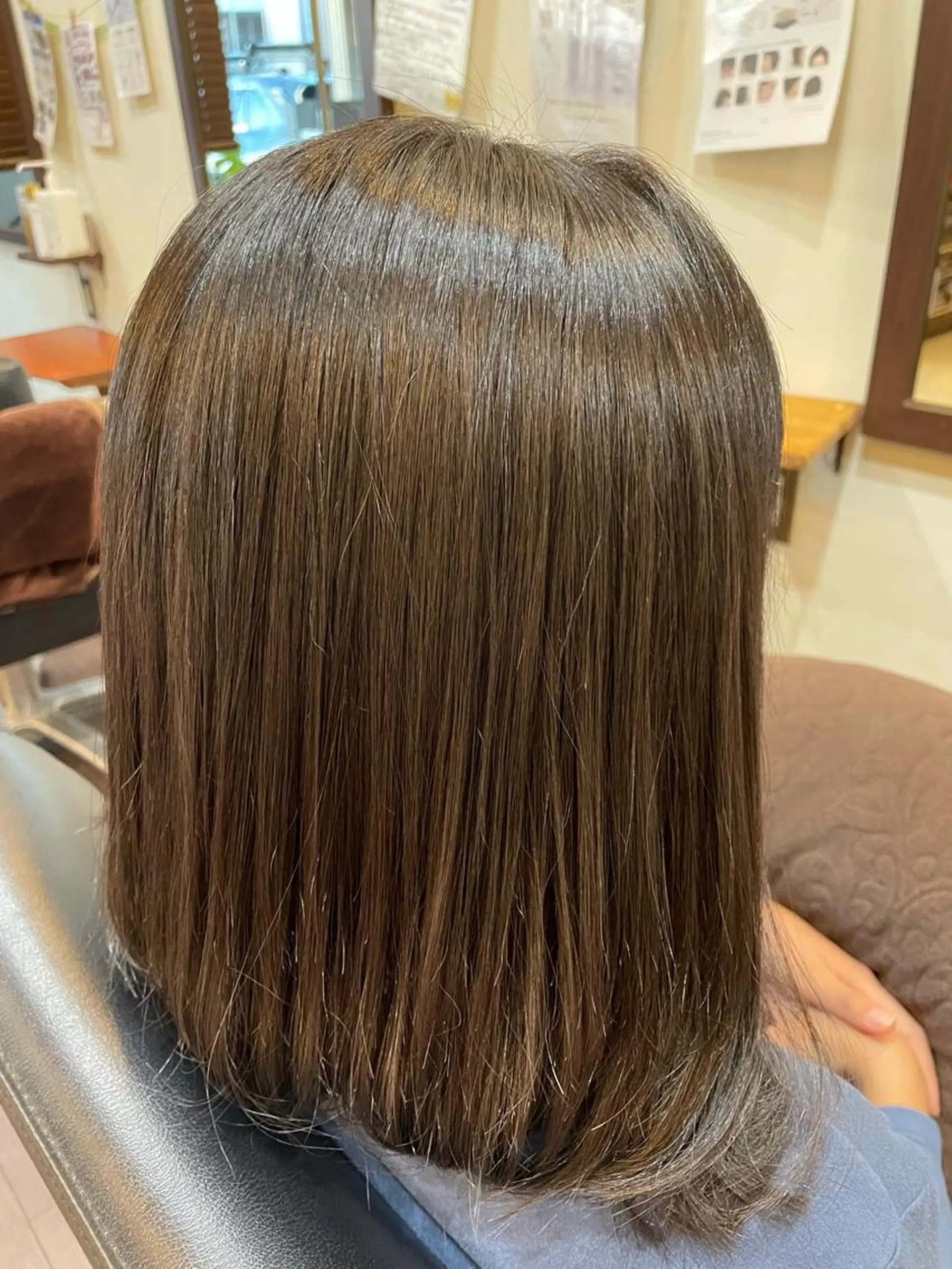 セミロング 伸ばしかけ 髪質改善 美容室 Jフィドルファドル所属・わきた かずなのヘアスタイル