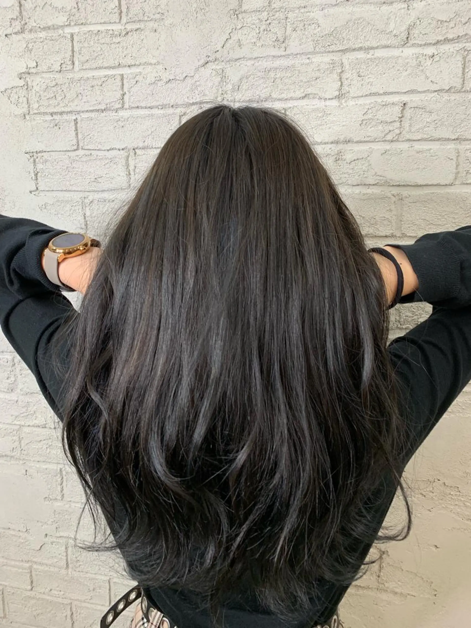 セミロング ブリーチ特化 ハイトーンRYOYAのヘアスタイル