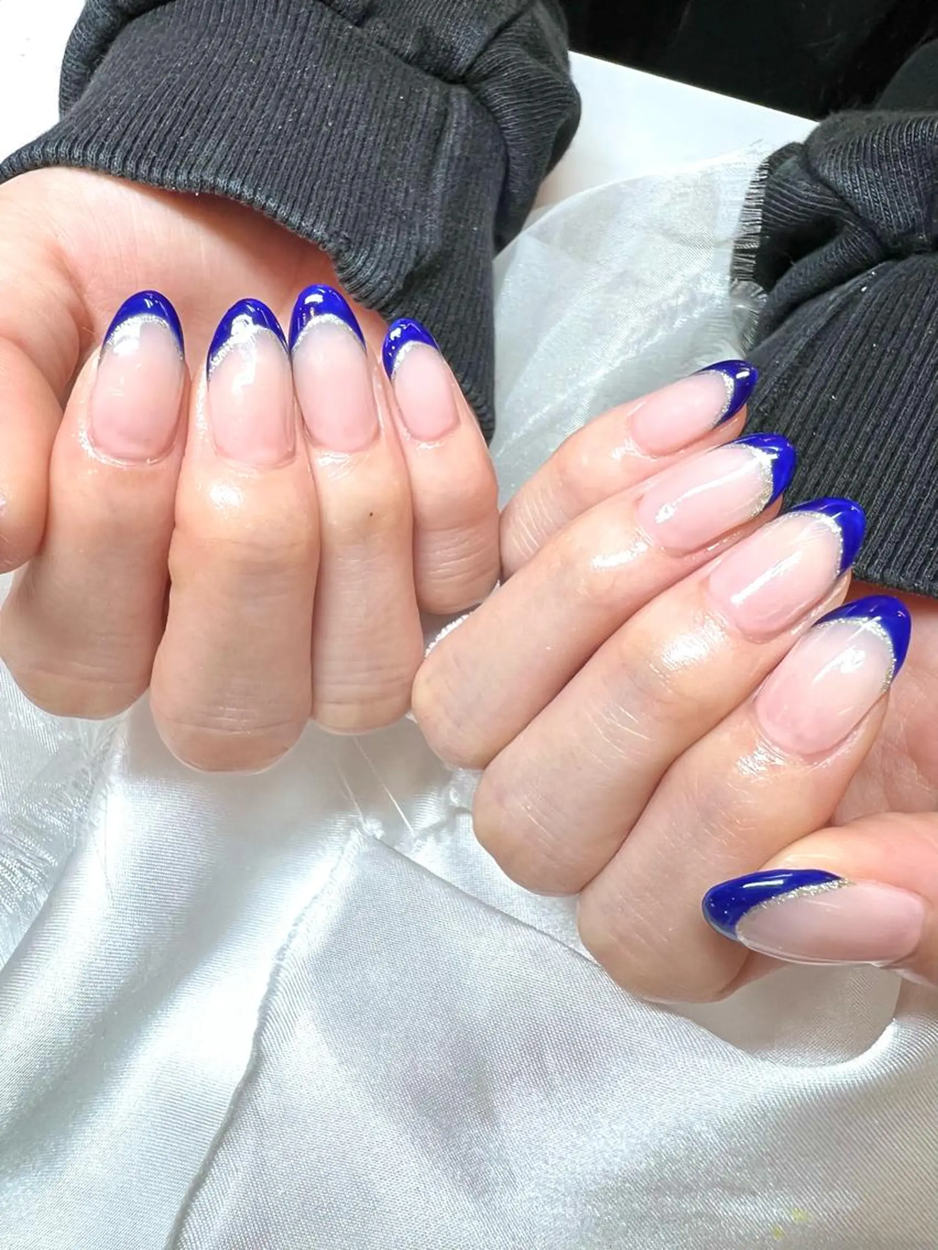 ネイル アートネイル ジェルネイル ロングネイル マグネットネイル ニュアンスネイル ハンドネイル clover nailのネイルデザイン