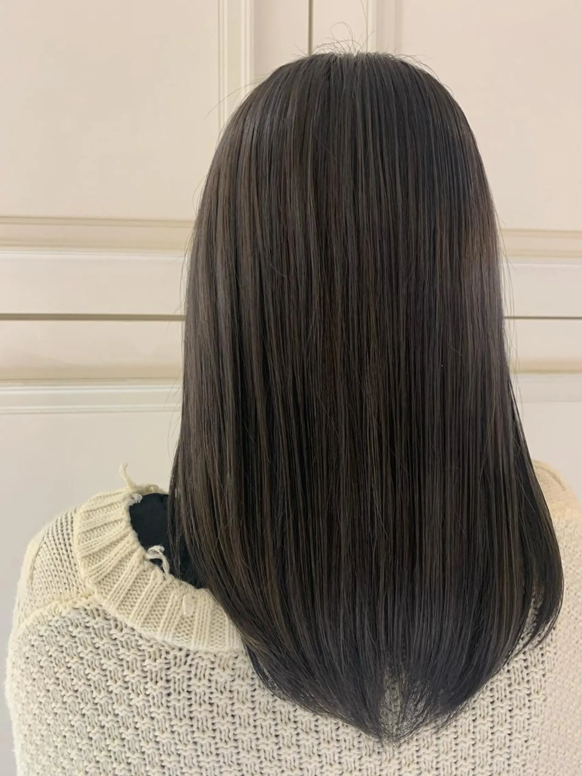 セミロング 田中 未澪のヘアスタイル