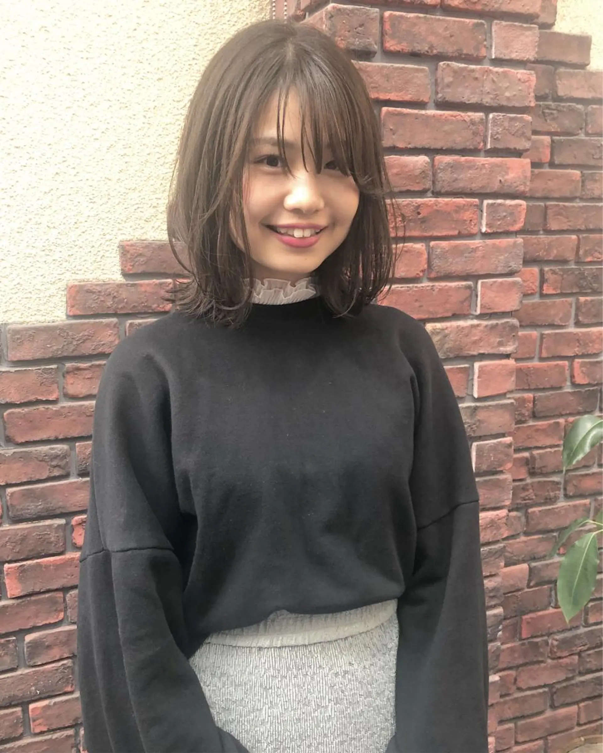 ミディアム カラー nakahara madokaのヘアスタイル