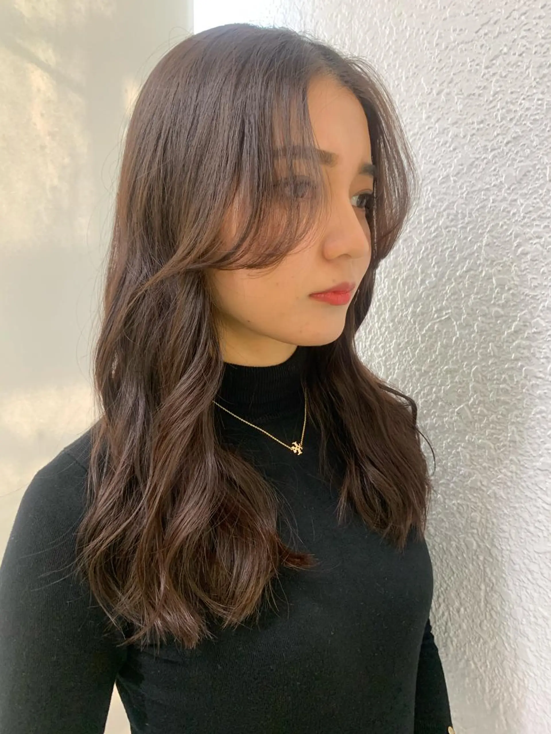 ロング ヨシンモリ カット ヘアカラー トリートメント 🧨ブリーチー×ボブ レイヤー💎じゅえるのヘアスタイル