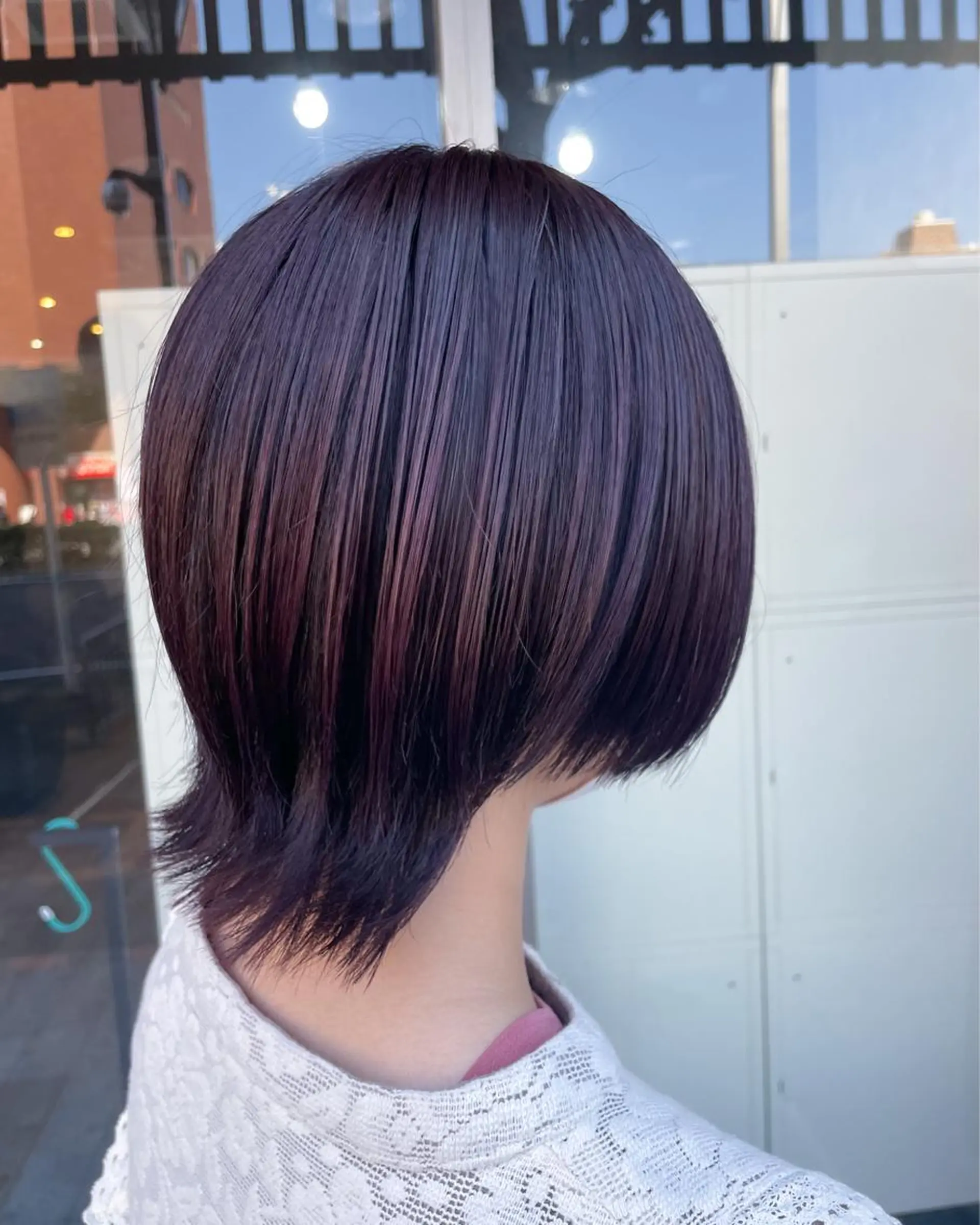 ショート カラー ボルドーカラー ヘアカラー トリートメント イワタ マハ/ minim hairのヘアスタイル