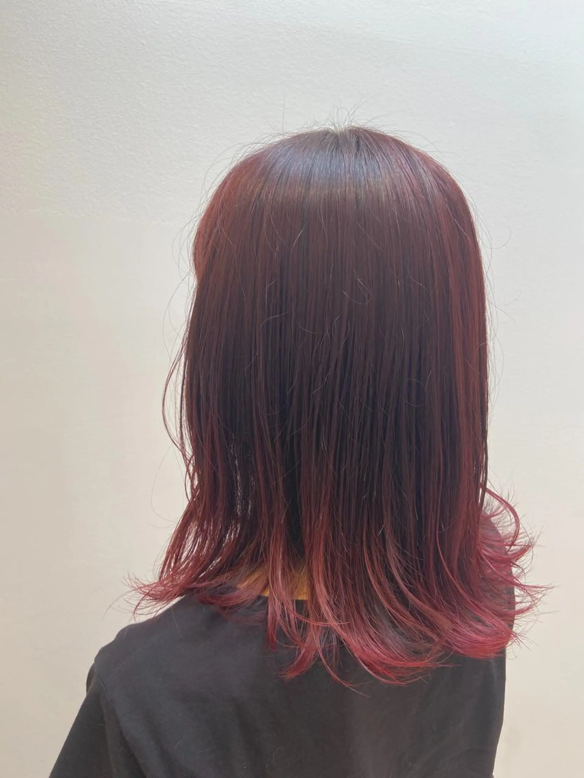 ミディアム loca by tree所属・うる艶暖色カラー HARUNAのヘアスタイル