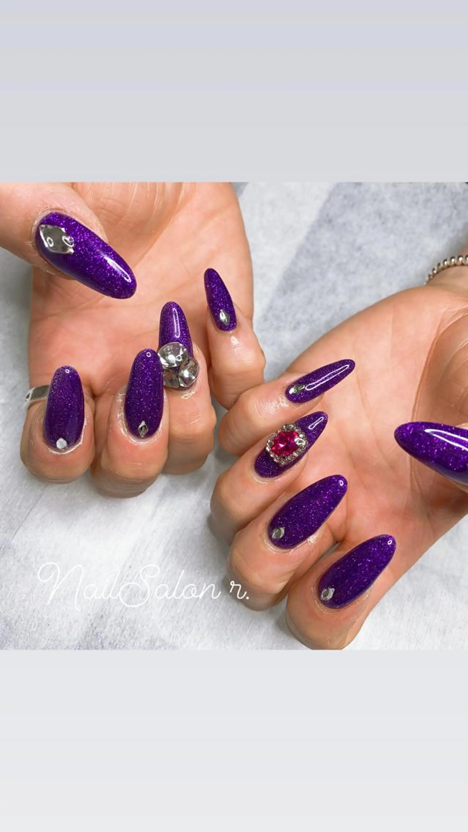ネイル ハンドネイル Nailsalon r.のネイルデザイン